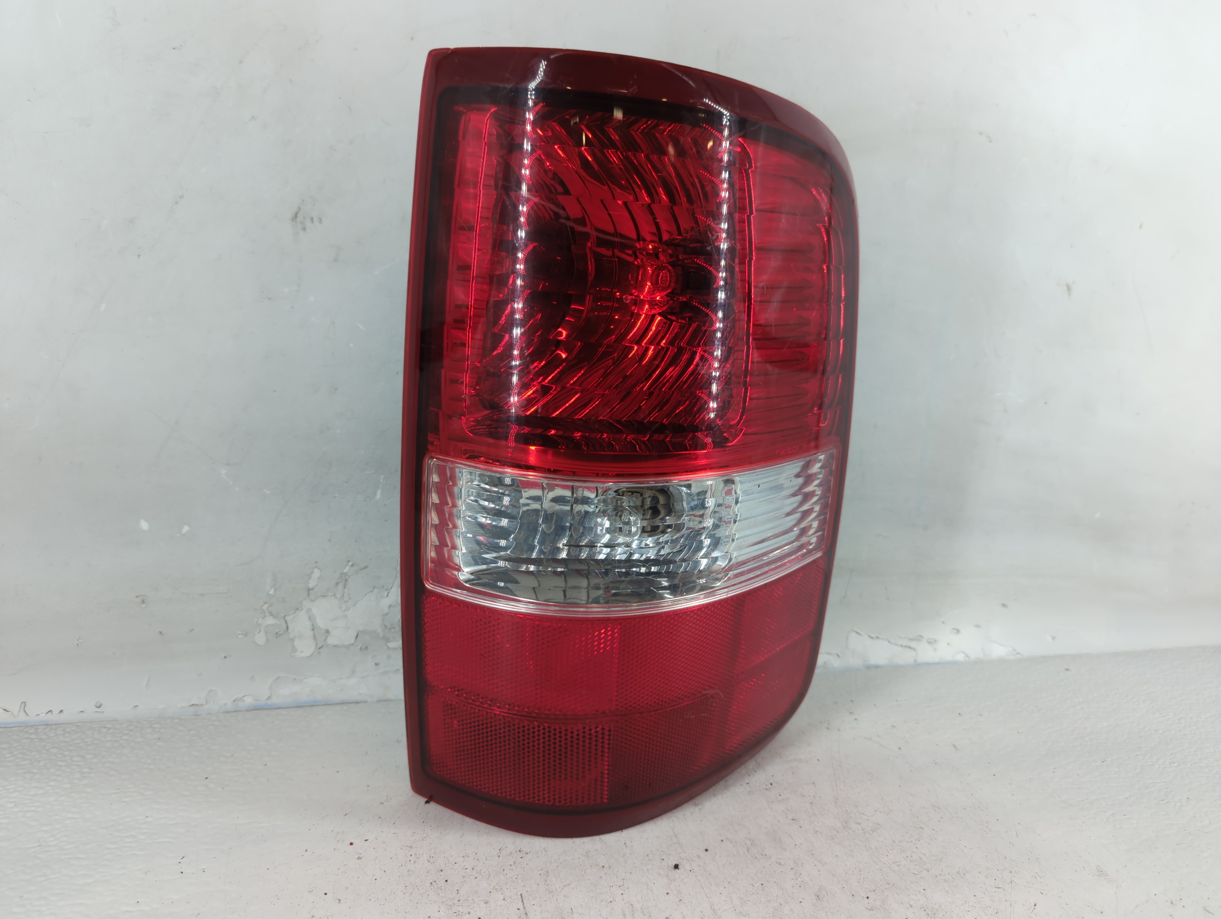 2004-2008 Ford F-150 Passenger Right Side Tail Light Taillight Oem 837285 - Oemusedautoparts1.com