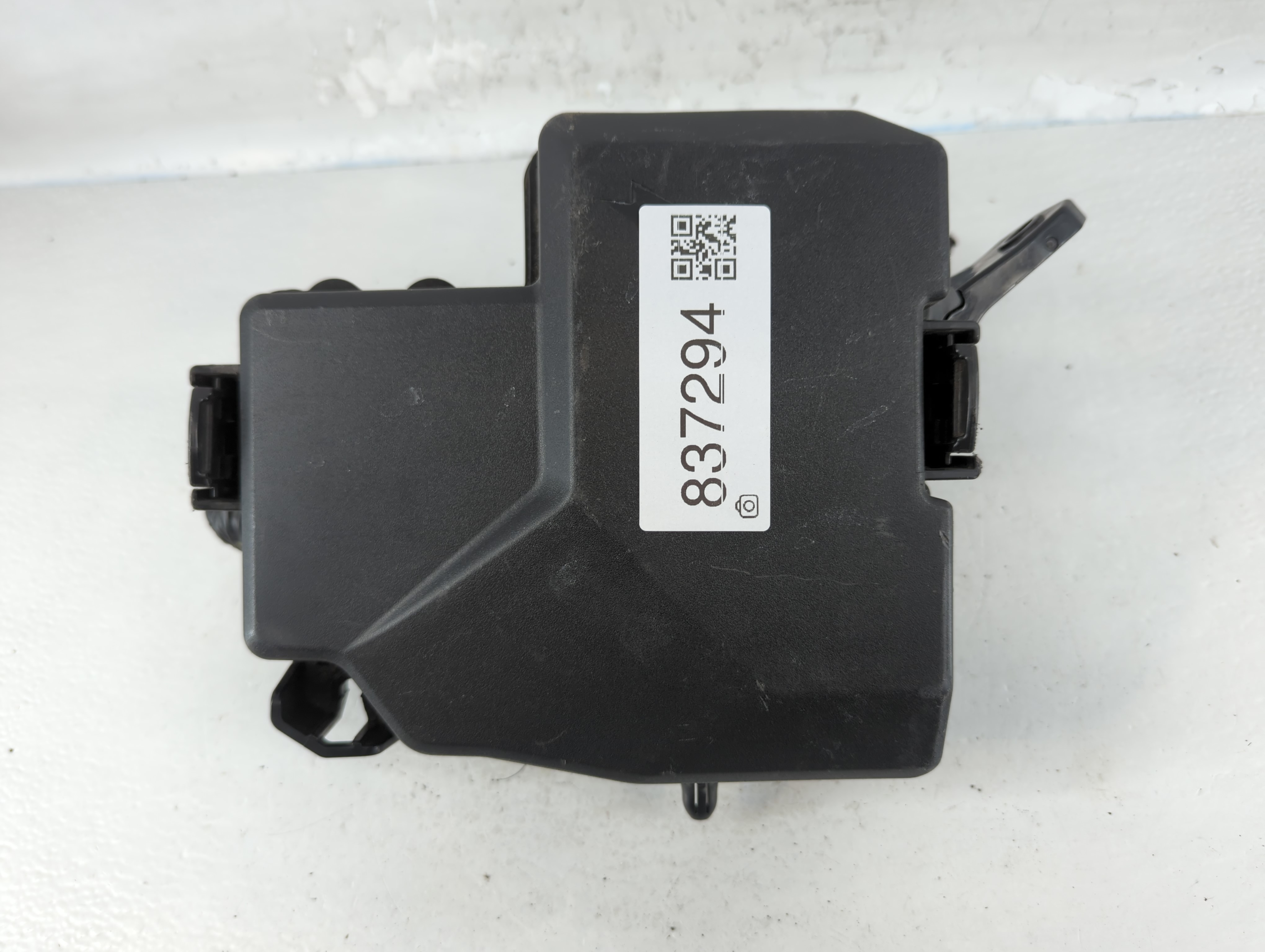 2021-2022 Hyundai Elantra Fusebox Fuse Box Relay Module 91250-aa180 837294 - Oemusedautoparts1.com