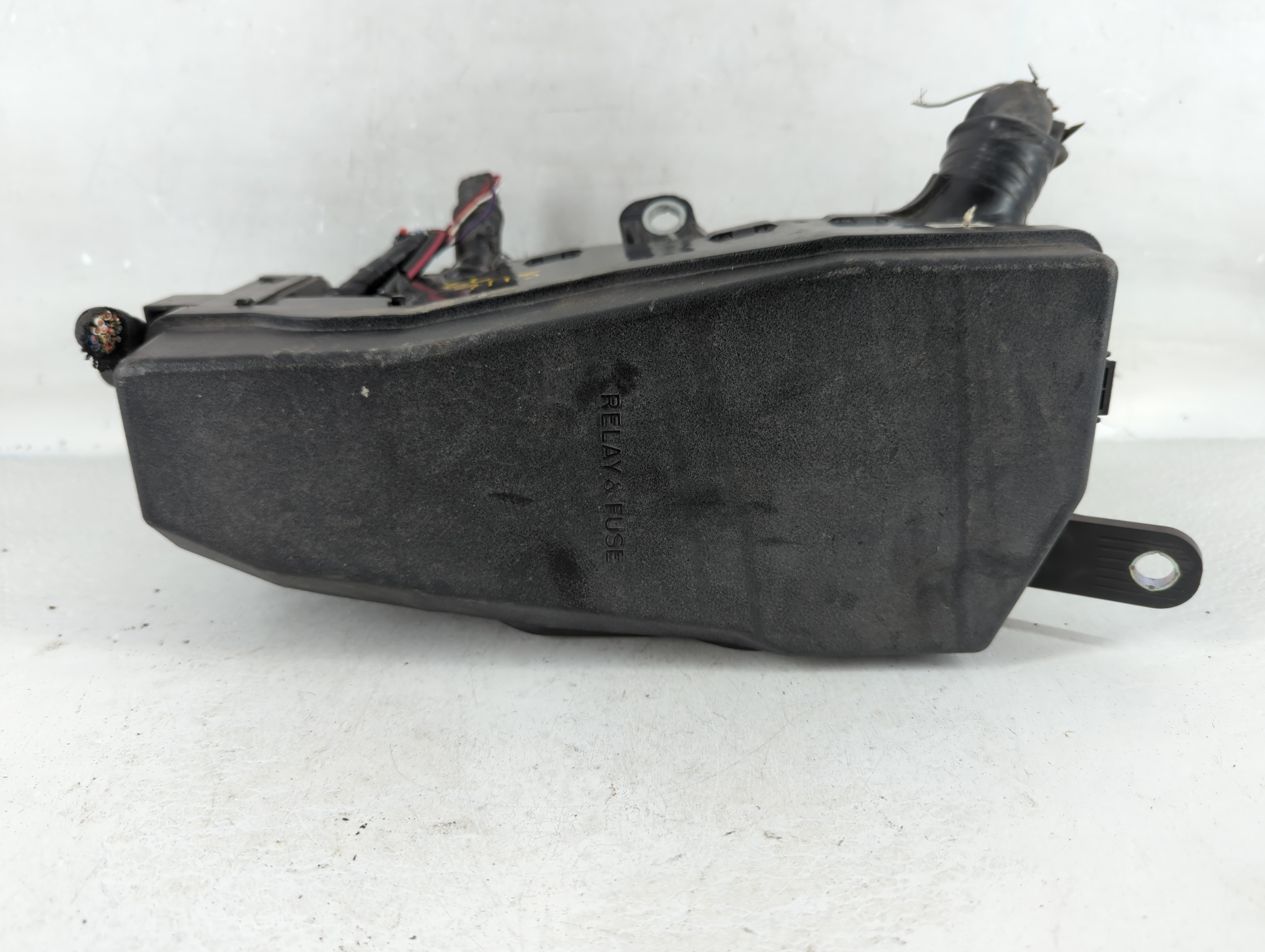 2018-2022 Toyota Camry Fusebox Fuse Box Relay Module 82662-06731 837319 - Oemusedautoparts1.com