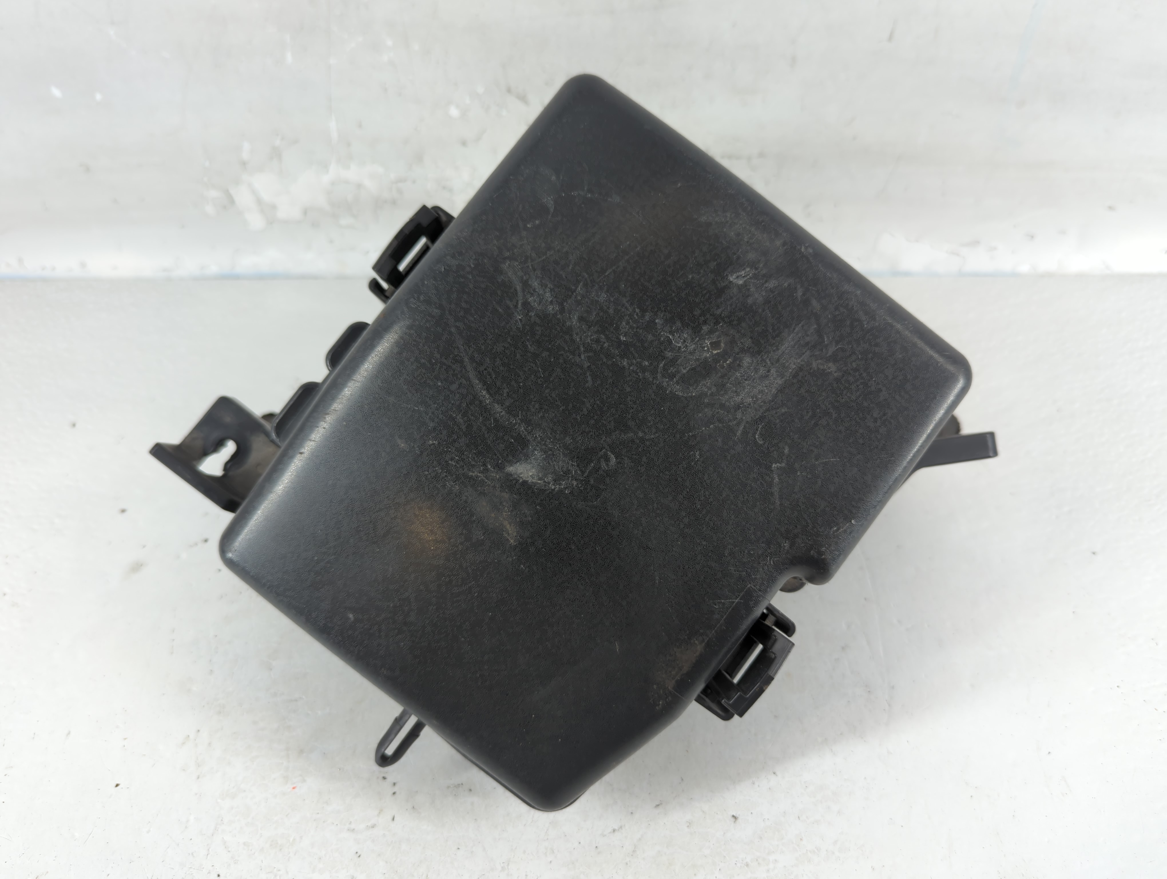 Picture of 2011-2014 Hyundai Sonata Fusebox Fuse Box Relay Module 91950-3s711 837334