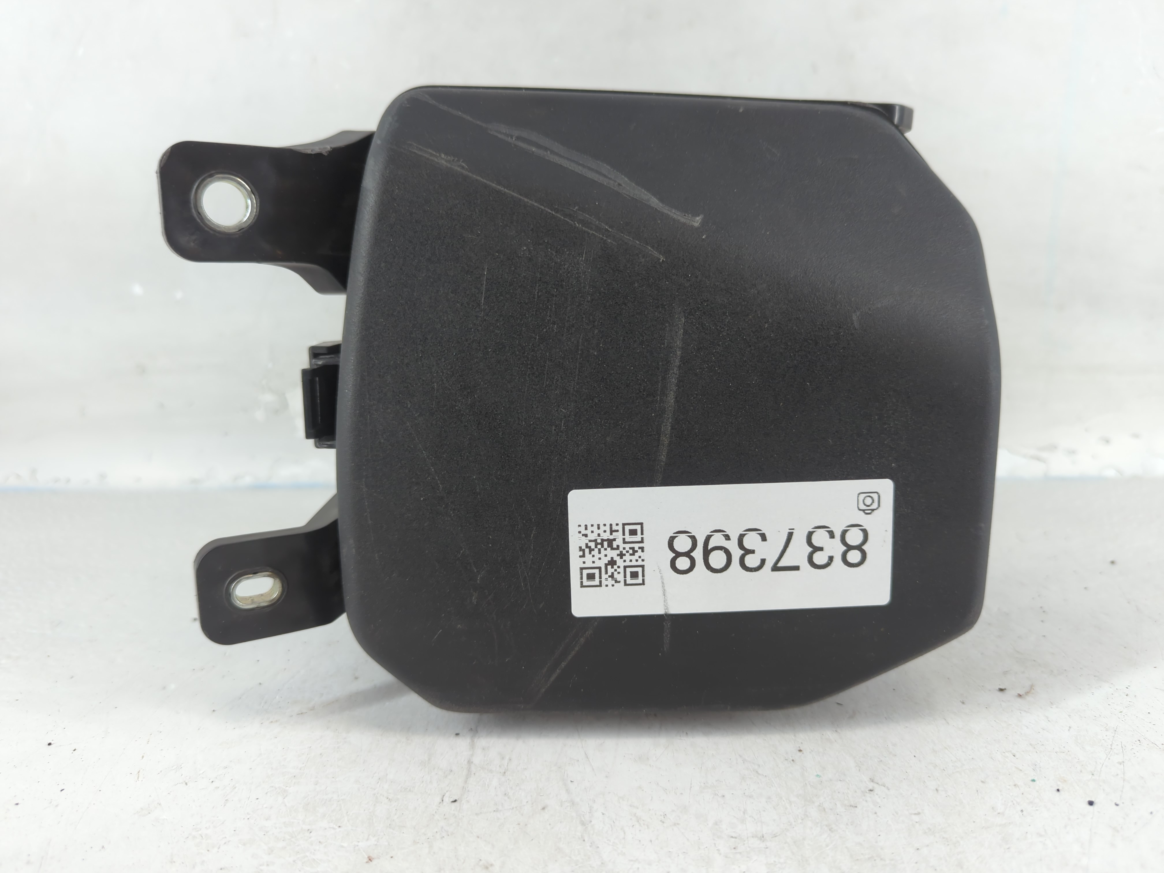 Picture of Mazda 3 Fusebox Fuse Box Relay Module Bcka 6676y 837398