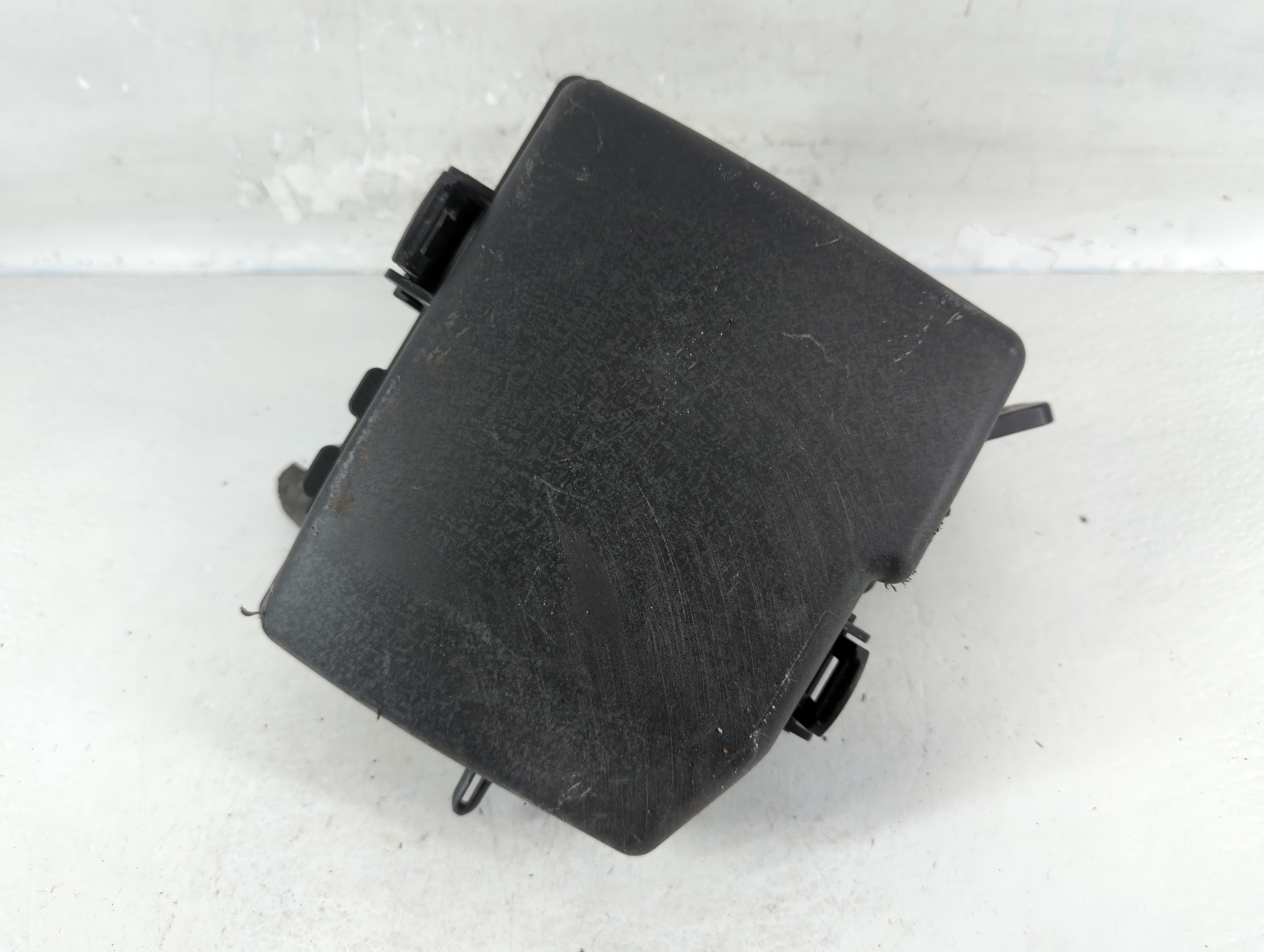Picture of 2011-2013 Kia Optima Fusebox Fuse Box Relay Module 91956-00003 837401