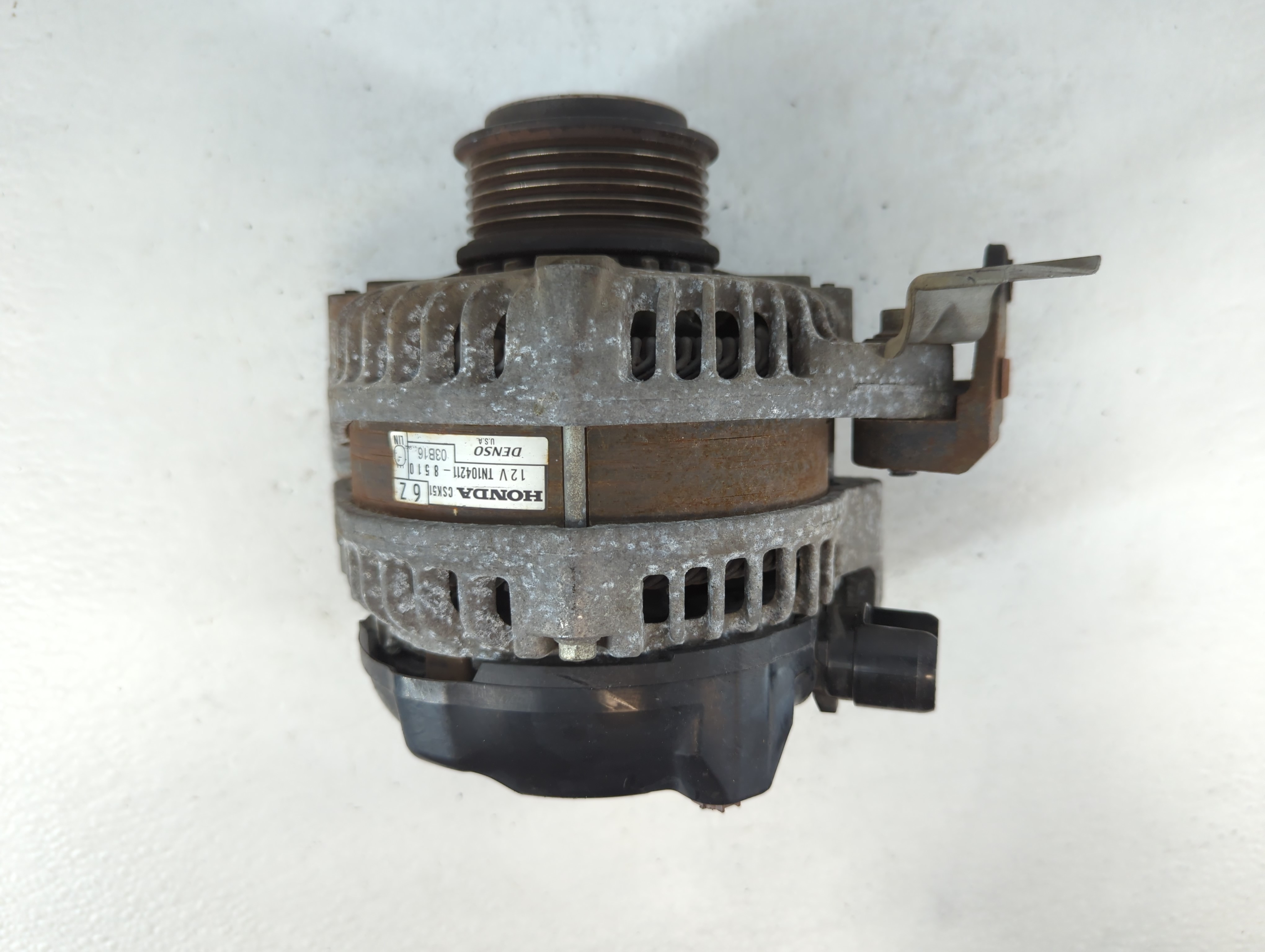 Picture of 2017 Honda Ridgeline Alternator Generator Charging Assembly Engine Oem 837434
