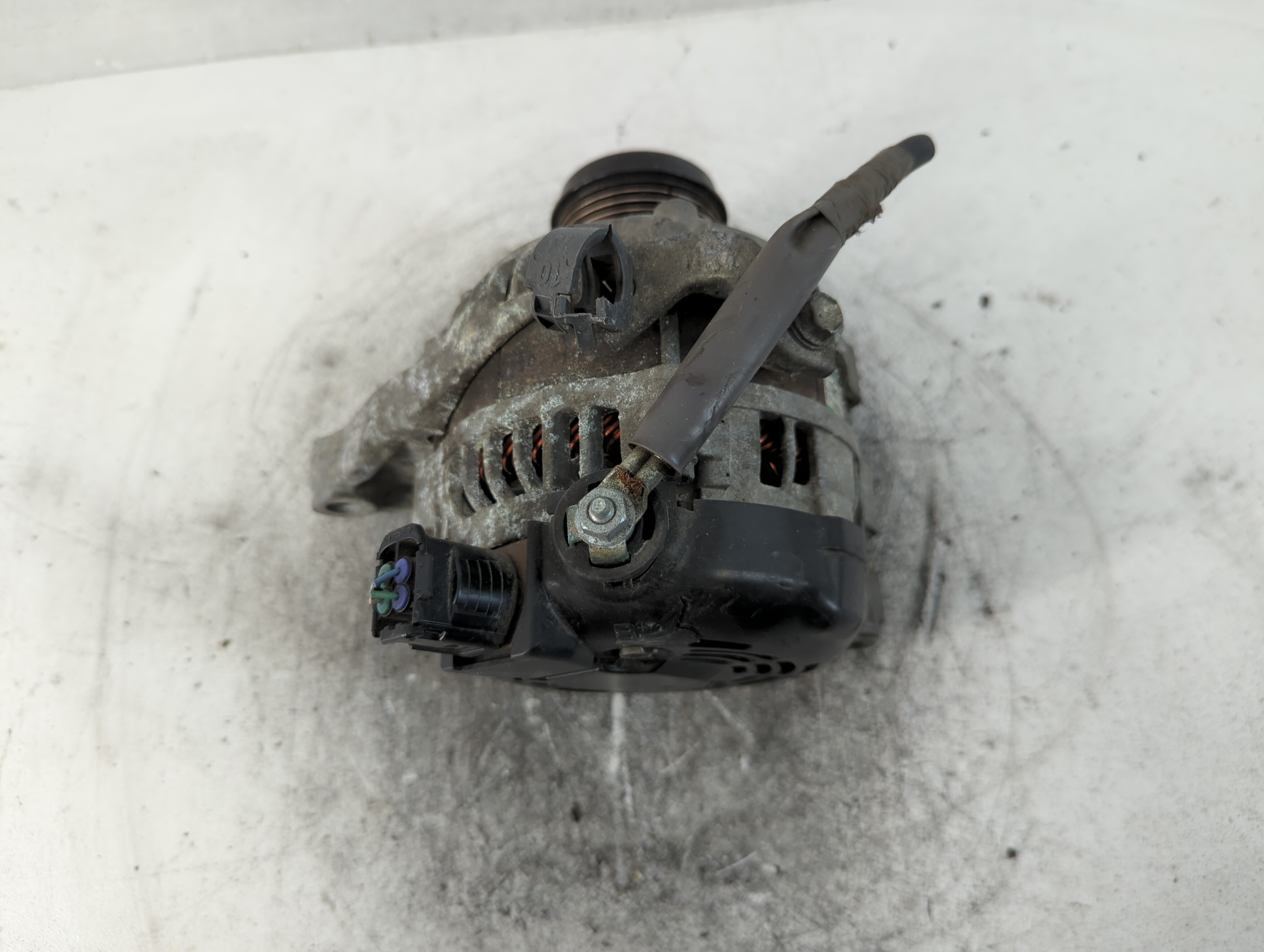 2013-2018 Toyota Rav4 Alternator Generator Charging Assembly Engine Oem 837570 - Oemusedautoparts1.com