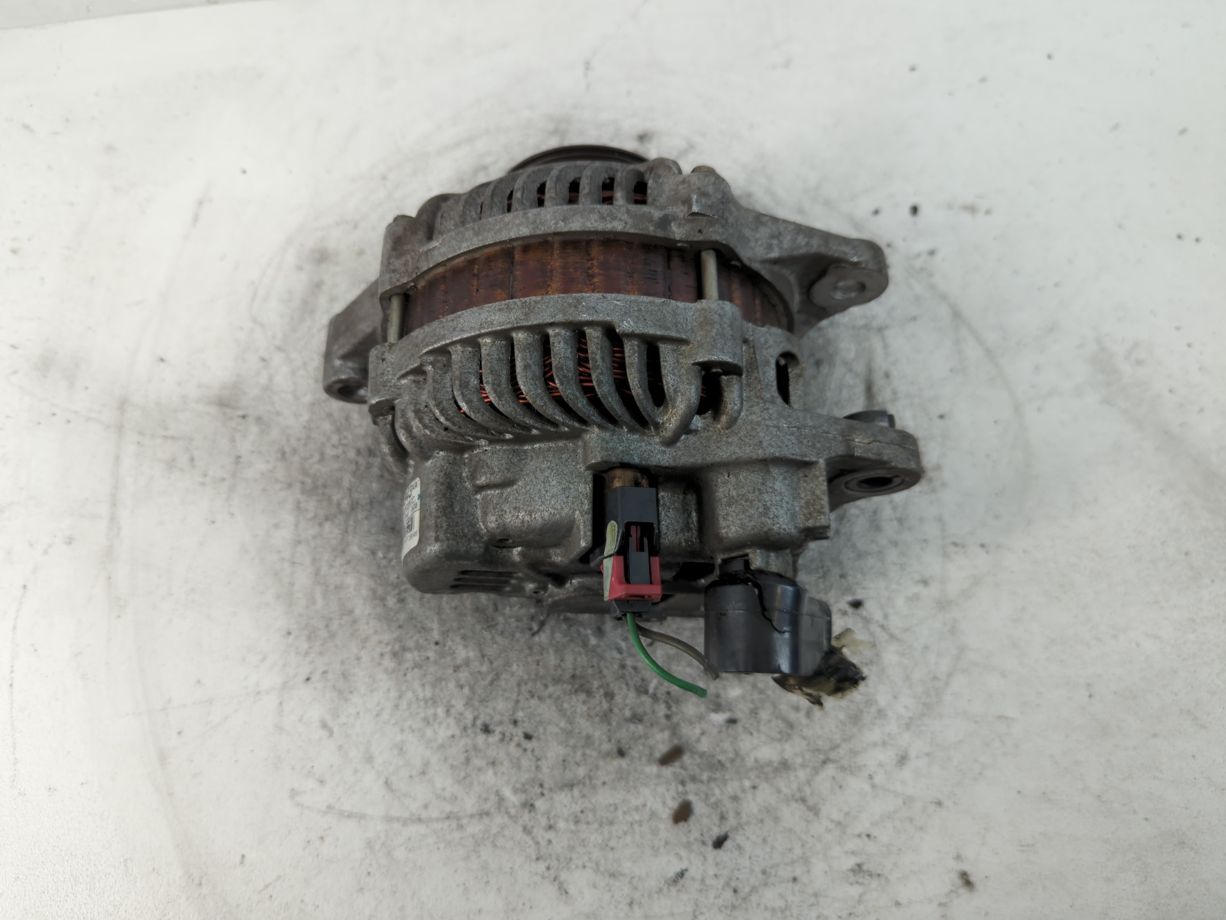2006 Chrysler Pt Cruiser Alternator Generator Charging Assembly Engine Oem 837640 - Oemusedautoparts1.com