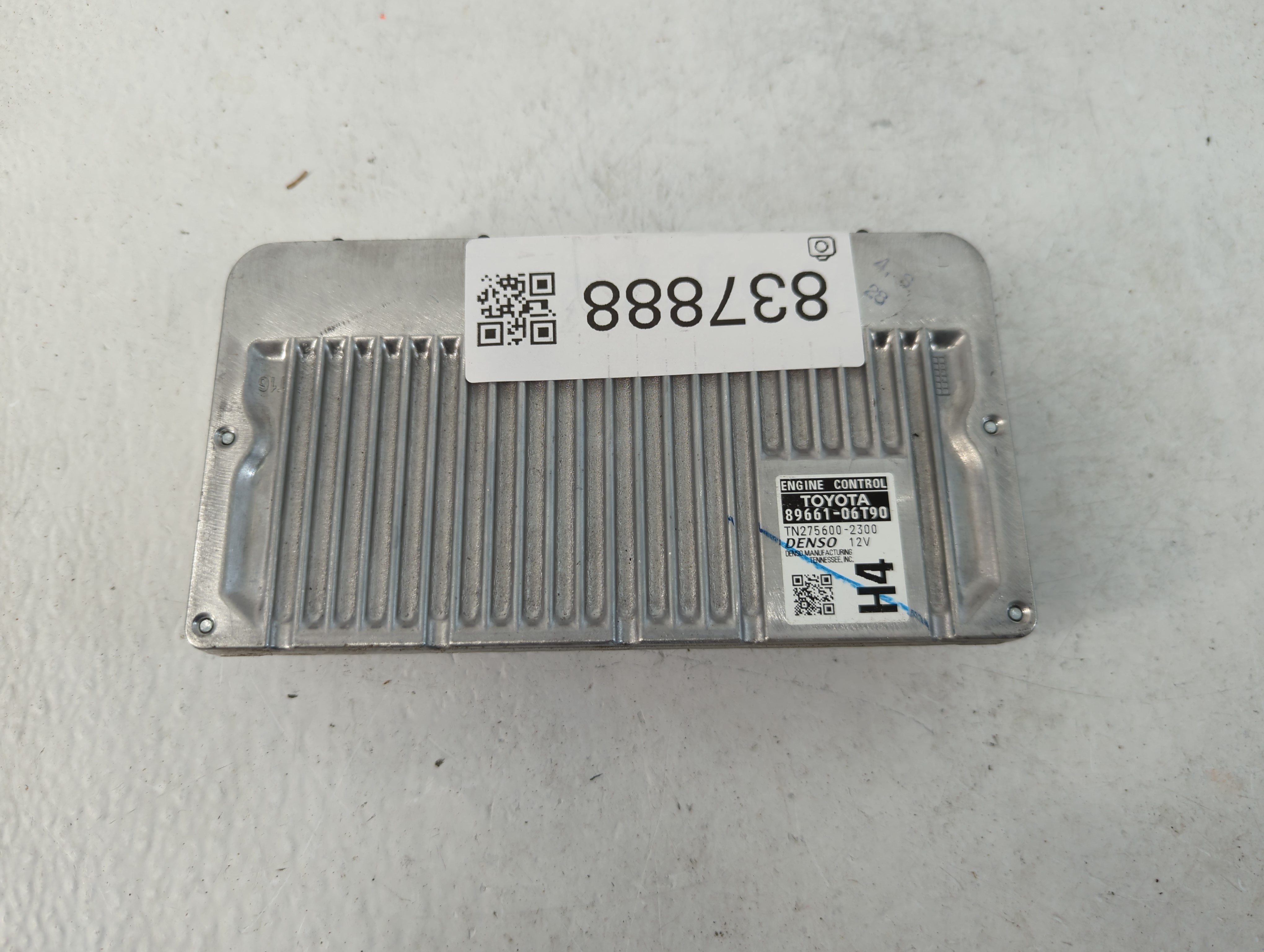 Picture of 2015-2015 Toyota Camry Engine Control Computer Ecu Pcm Ecm Pcu Oem 837888