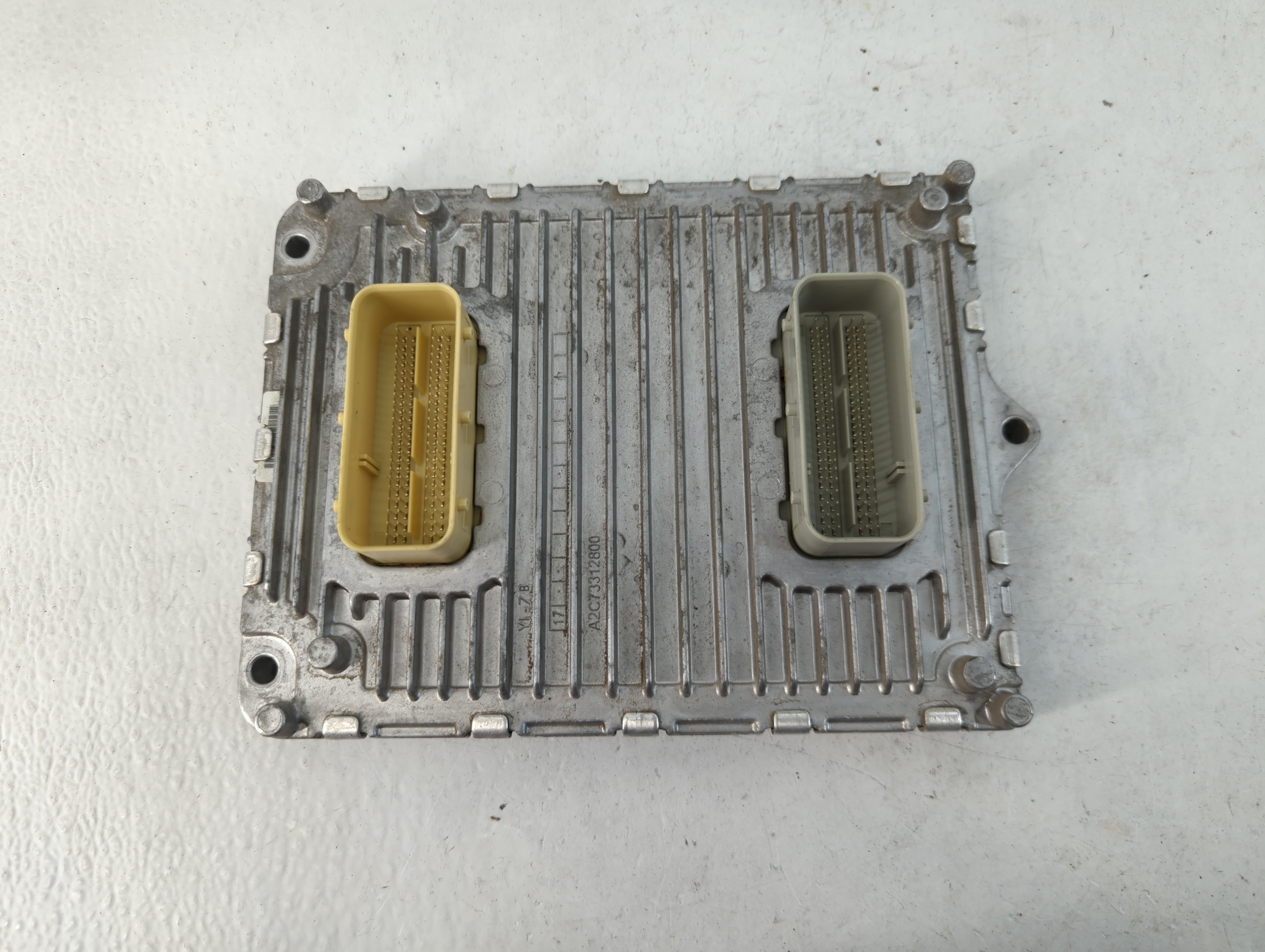 Picture of 2018-2019 Dodge Charger Engine Control Computer Ecu Pcm Ecm Pcu Oem 838018
