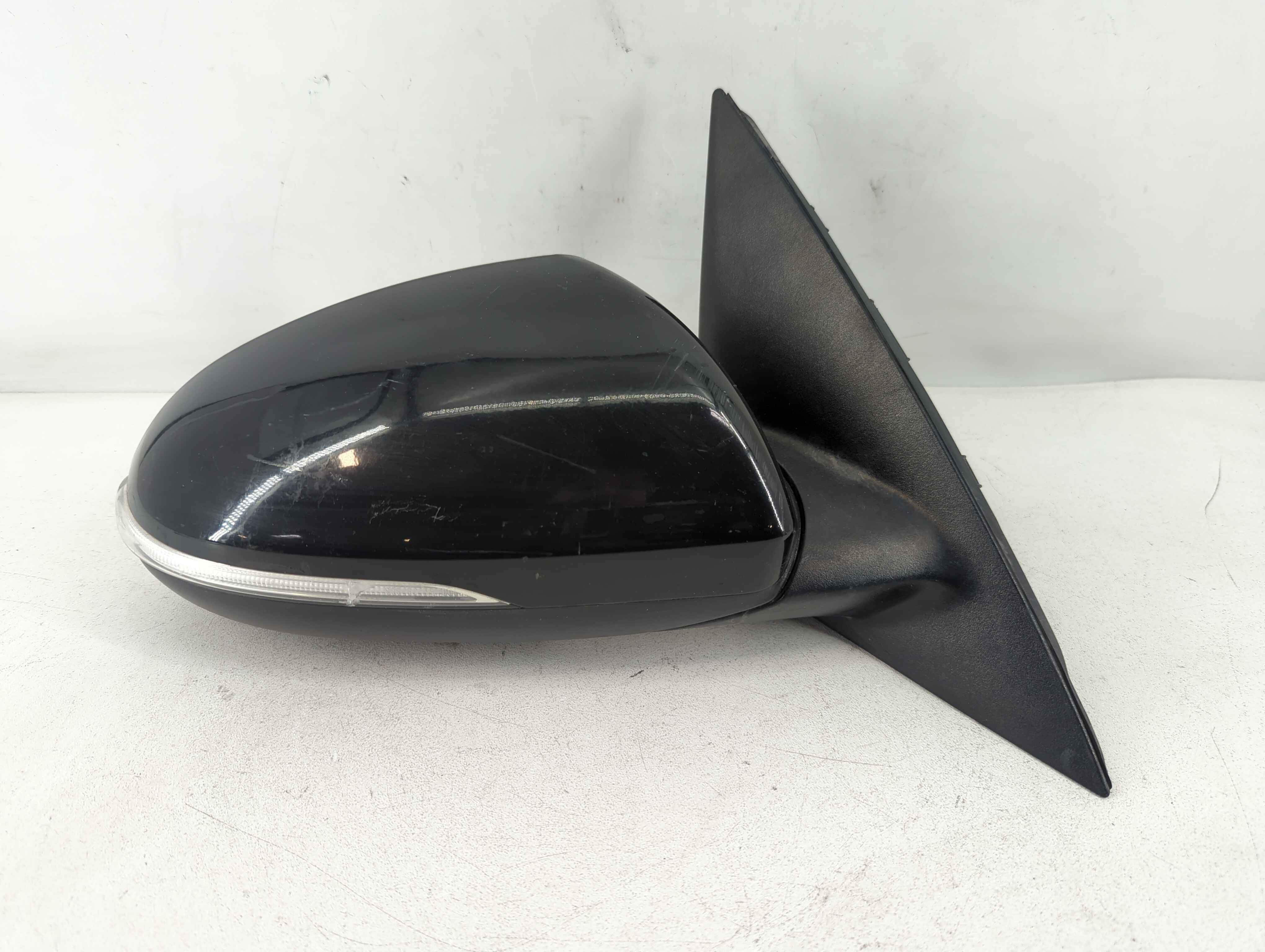 2016-2020 Kia Optima Passenger Right Side View Power Door Mirror Black 838167 - Oemusedautoparts1.com