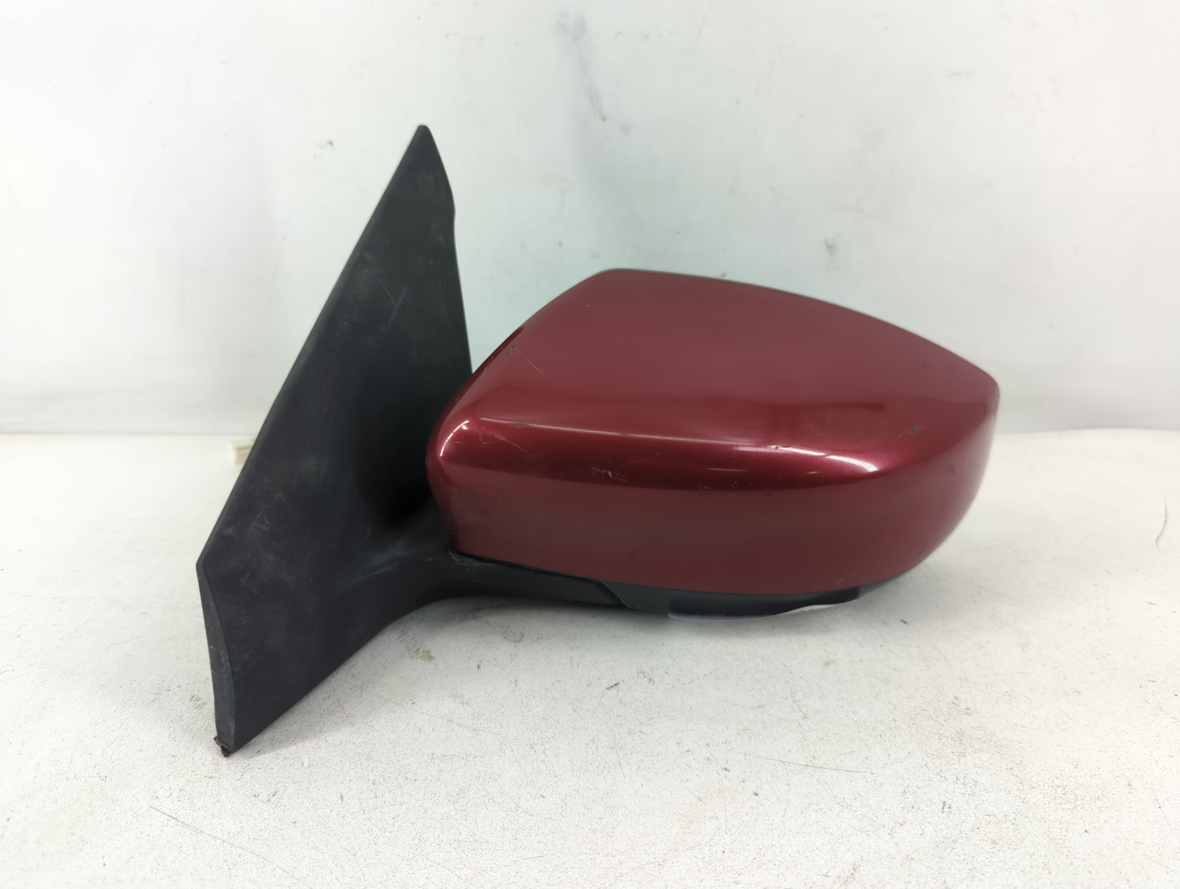 2013-2015 Nissan Sentra Driver Left Side View Power Door Mirror Red 838168 - Oemusedautoparts1.com