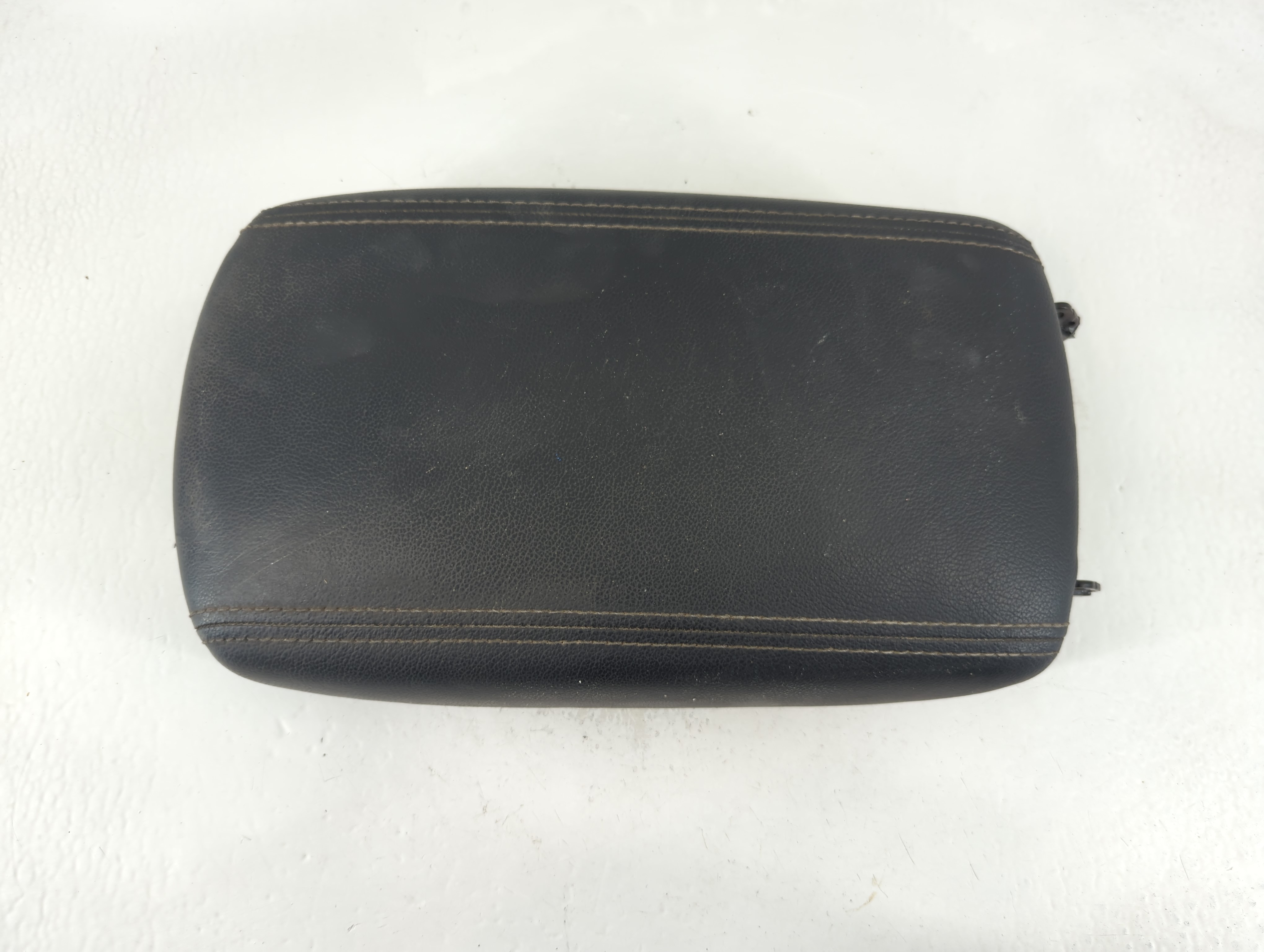 Picture of 2017 Kia Sportage Center Console Armrest Cover Lid Black 838181