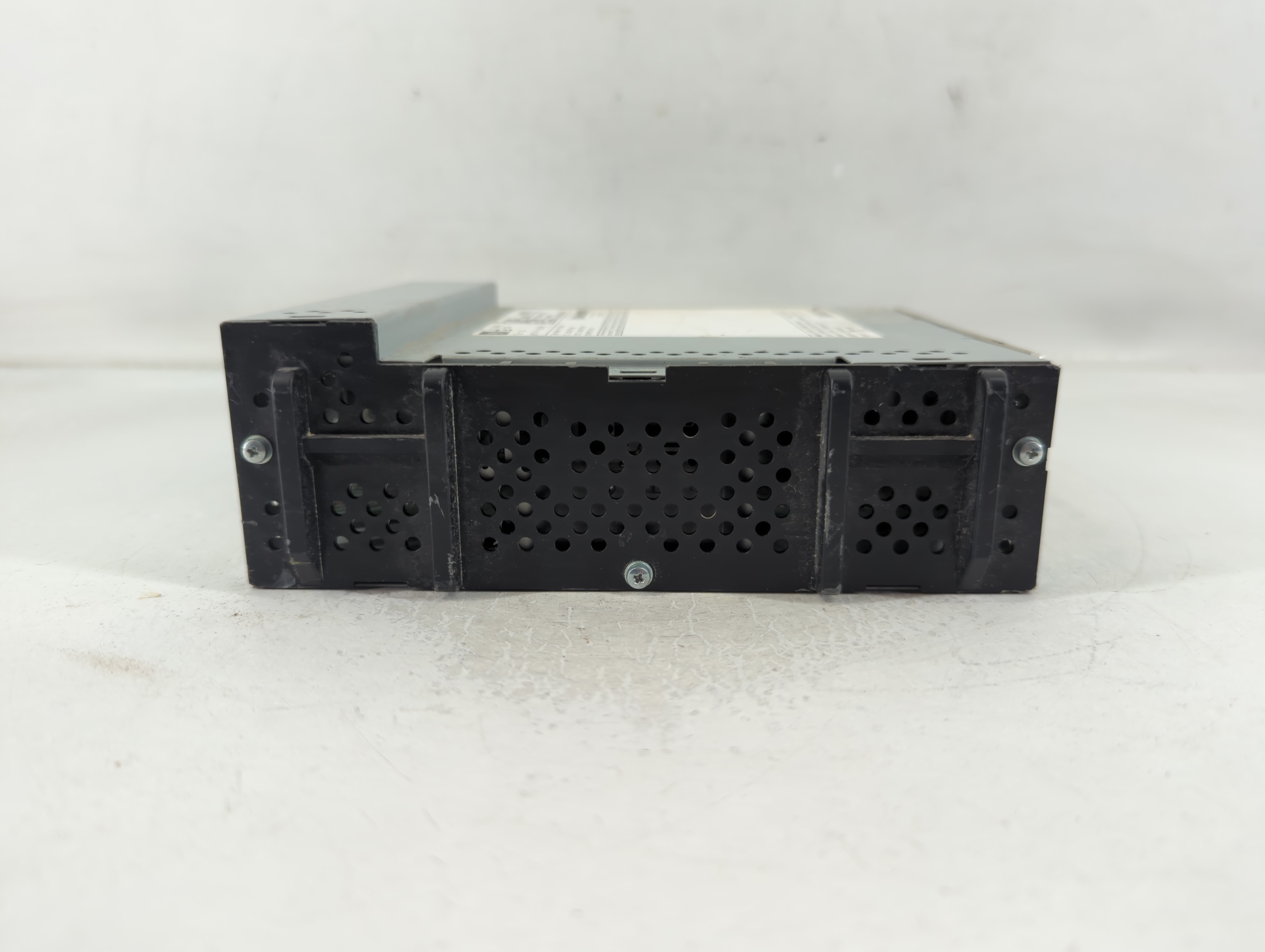 2019-2021 Chevrolet Malibu Am Fm Cd Player Radio Receiver 838368 - Oemusedautoparts1.com