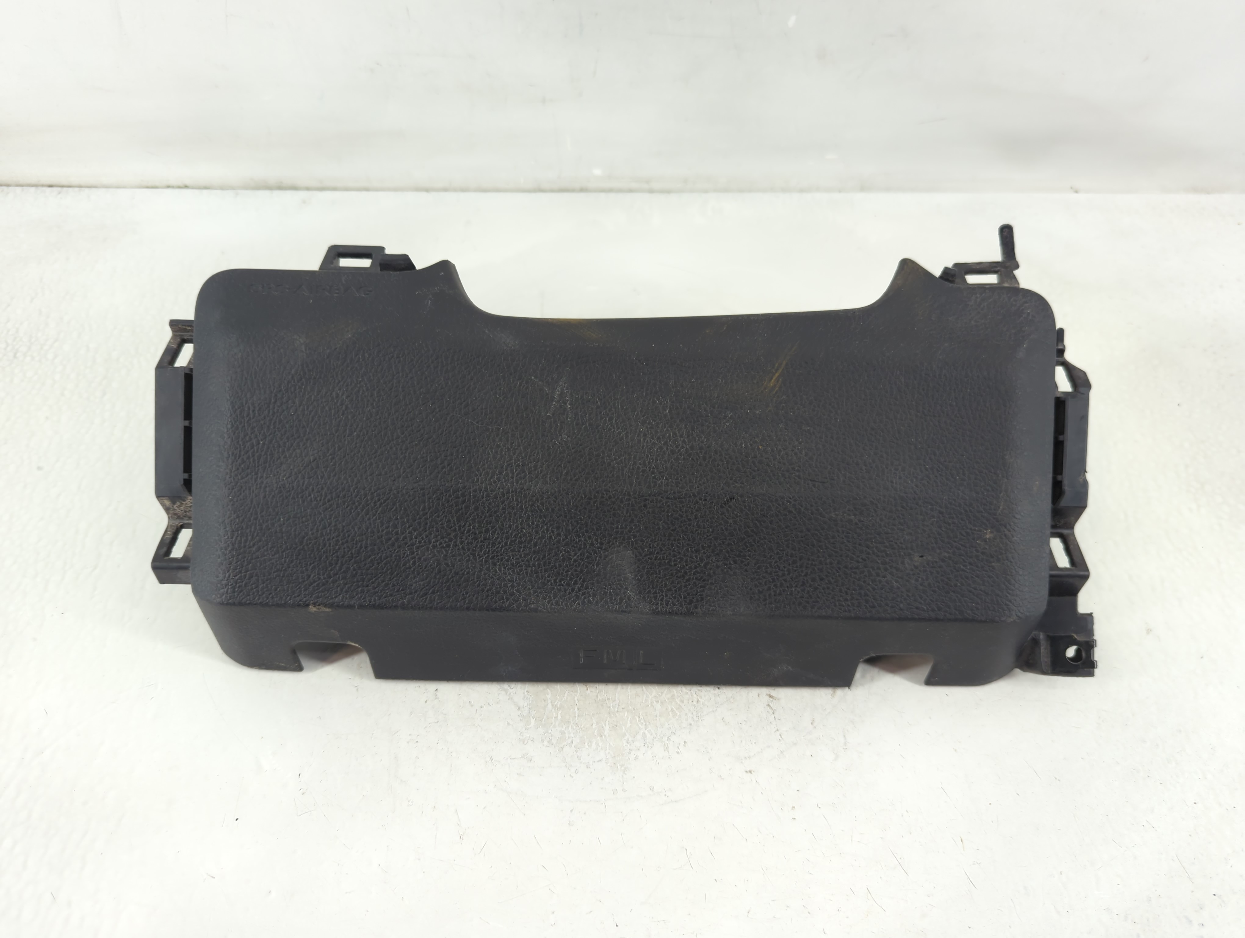 2017 Subaru Forester Air Bag Driver Left Knee Oem 838424 - Oemusedautoparts1.com