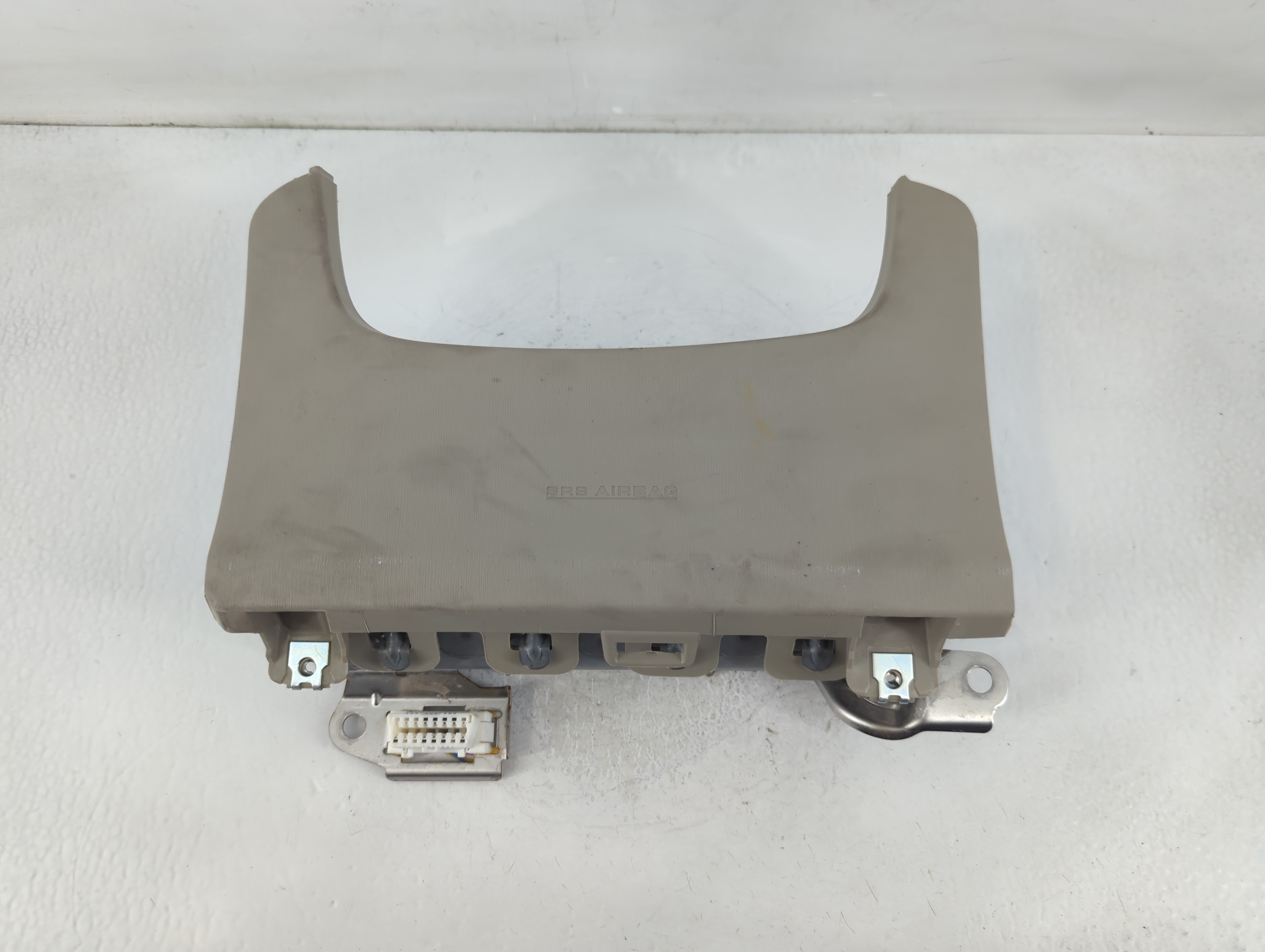 2010-2015 Toyota Prius Air Bag Driver Left Steering Wheel Mounted 838425 - Oemusedautoparts1.com