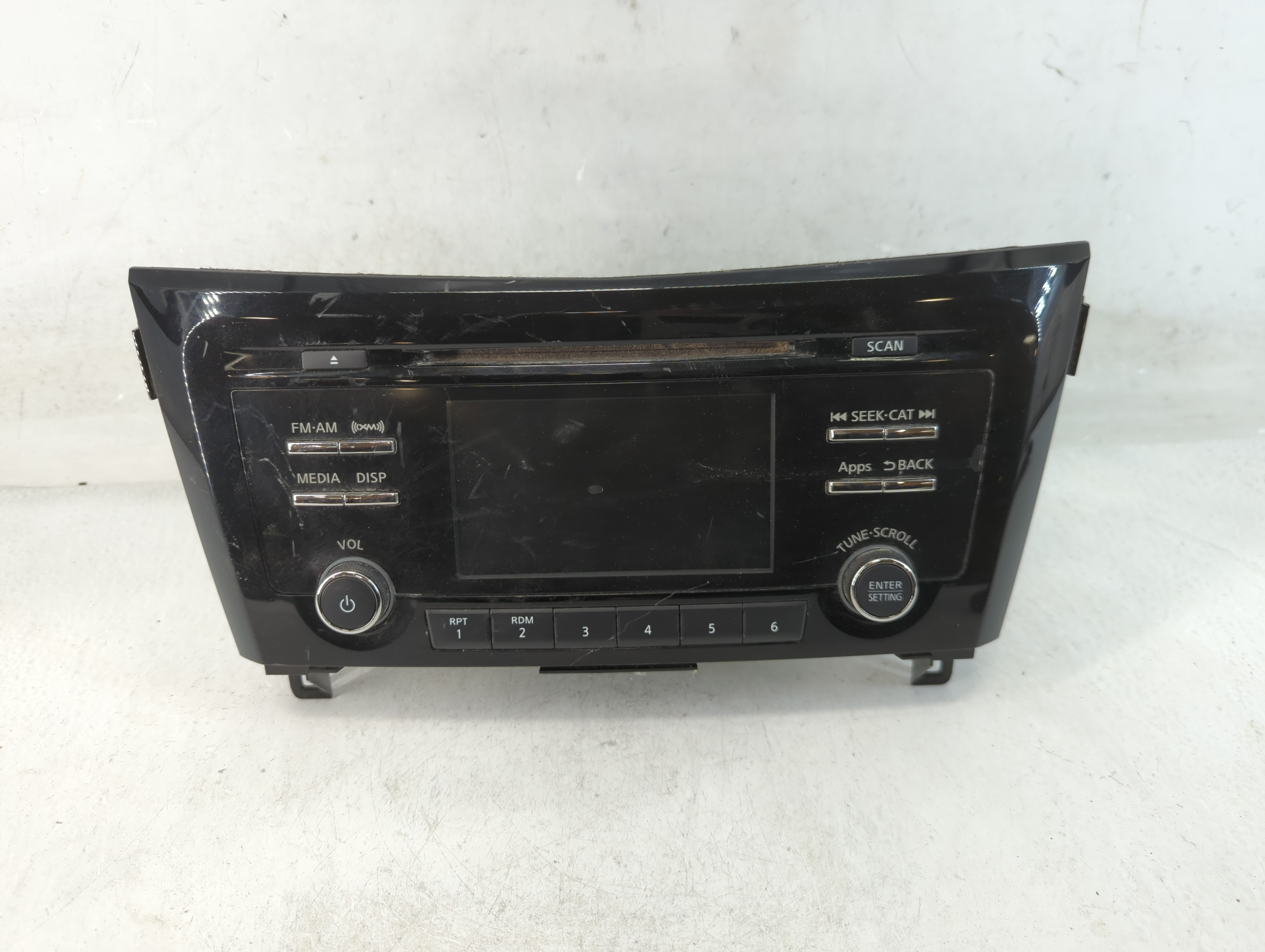 Picture of 2015-2016 Nissan Rogue Am Fm Cd Player Radio Receiver 838438