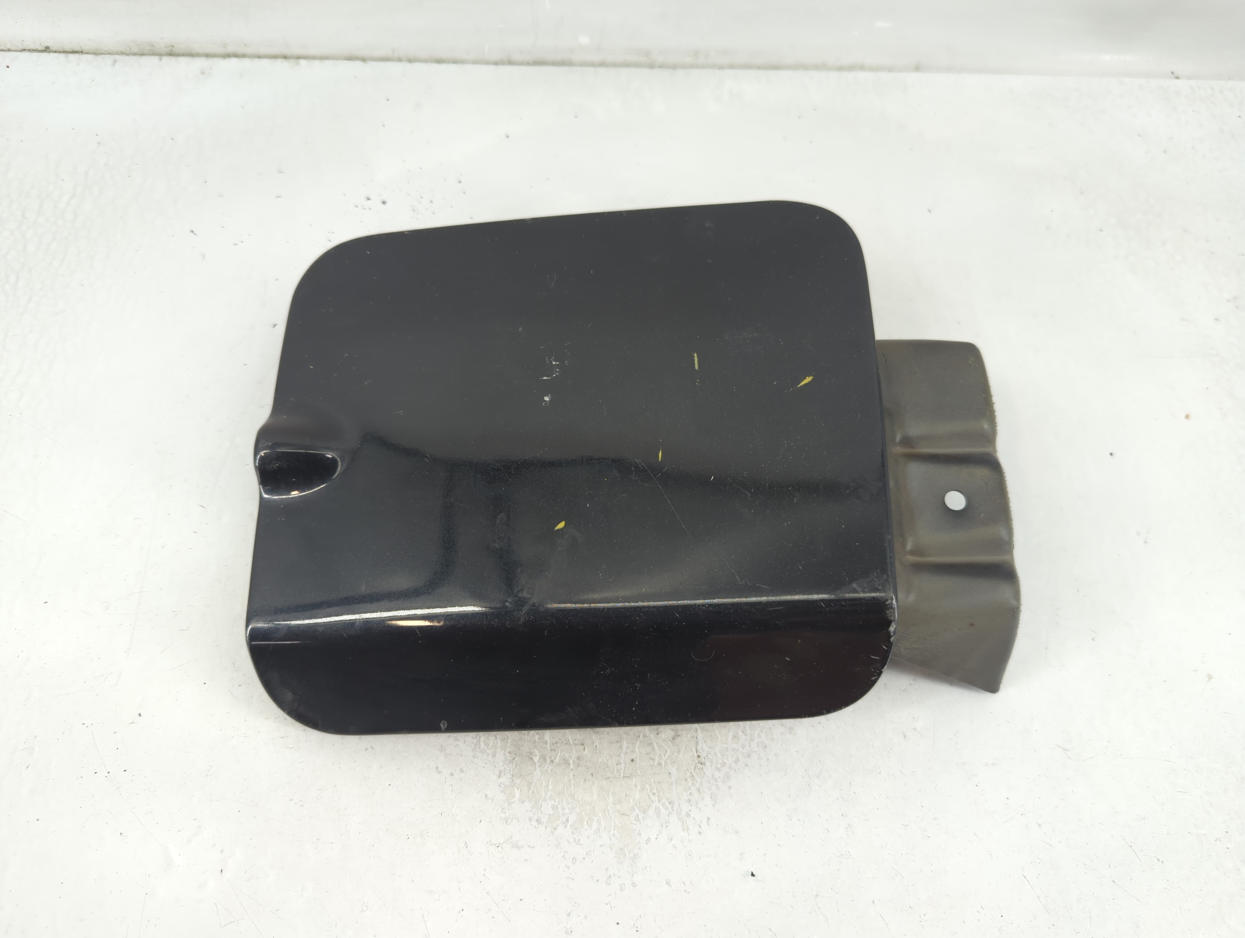 Picture of 2009 Dodge Charger Fuel Tank Door Lid Gas Tank Black 838509