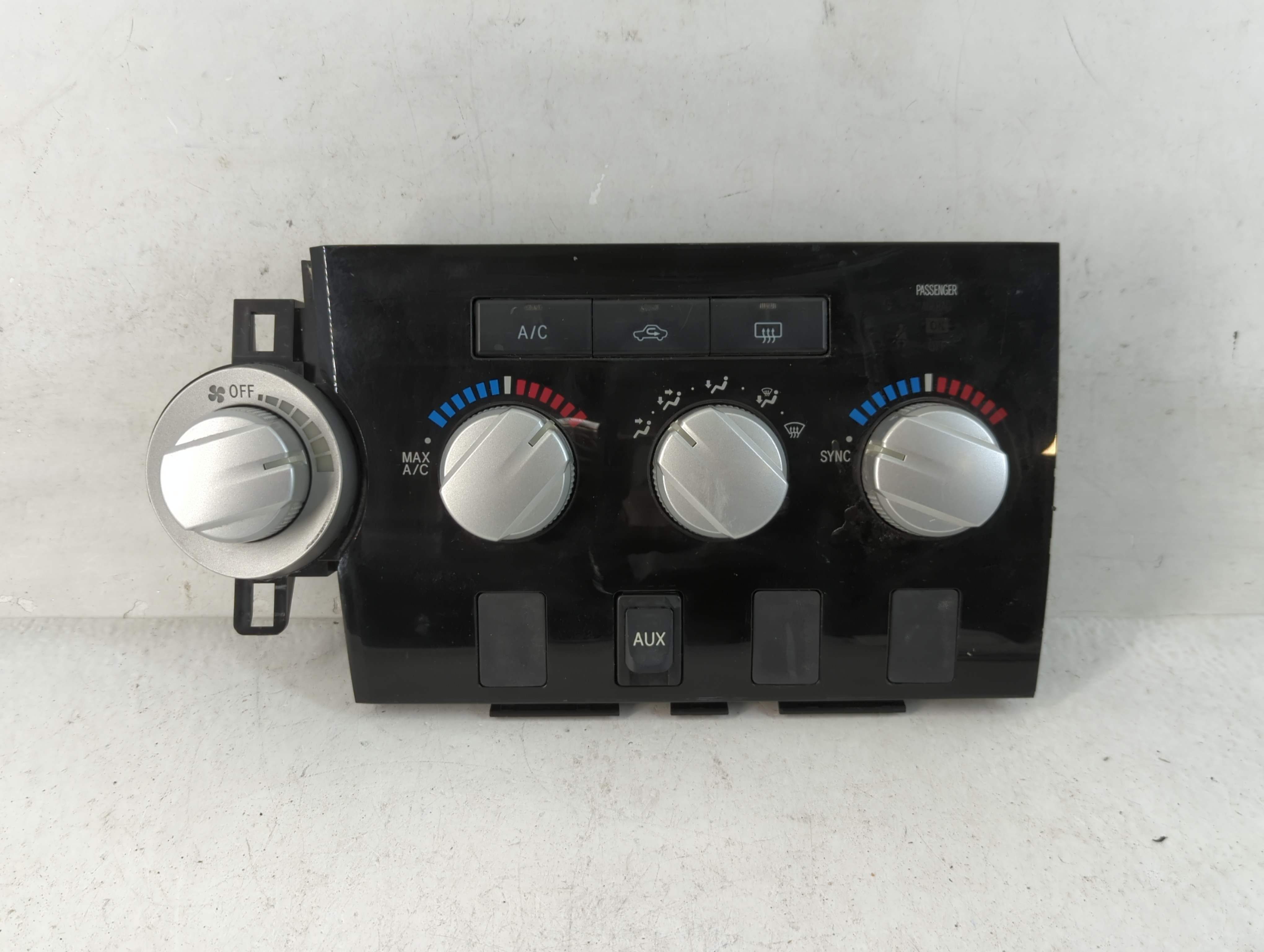 2008-2009 Toyota Tundra Ac Heater Climate Control 838618 - Oemusedautoparts1.com