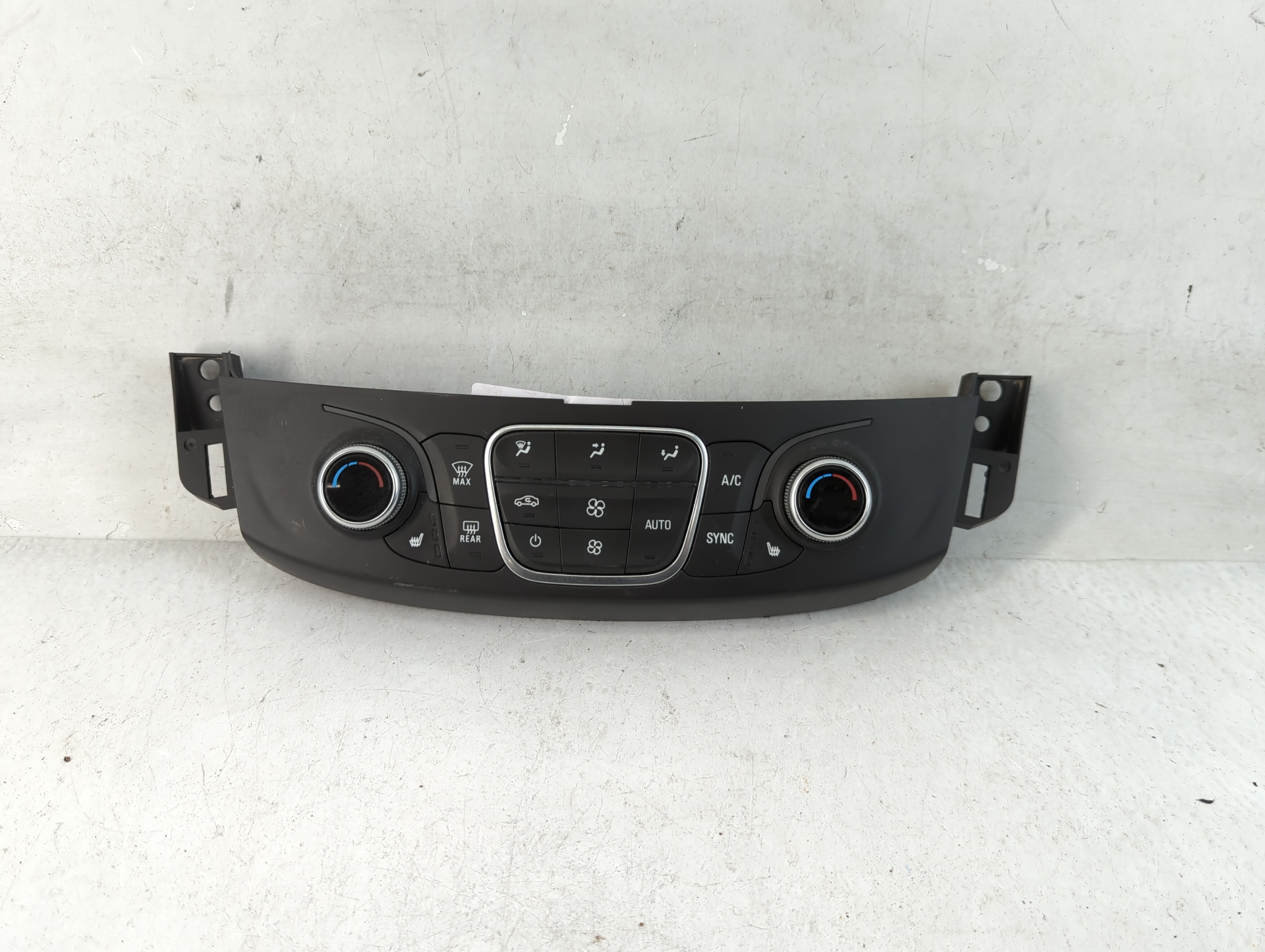 2017-2022 Chrysler 300 Ac Heater Climate Control 84344402 838688 - Oemusedautoparts1.com