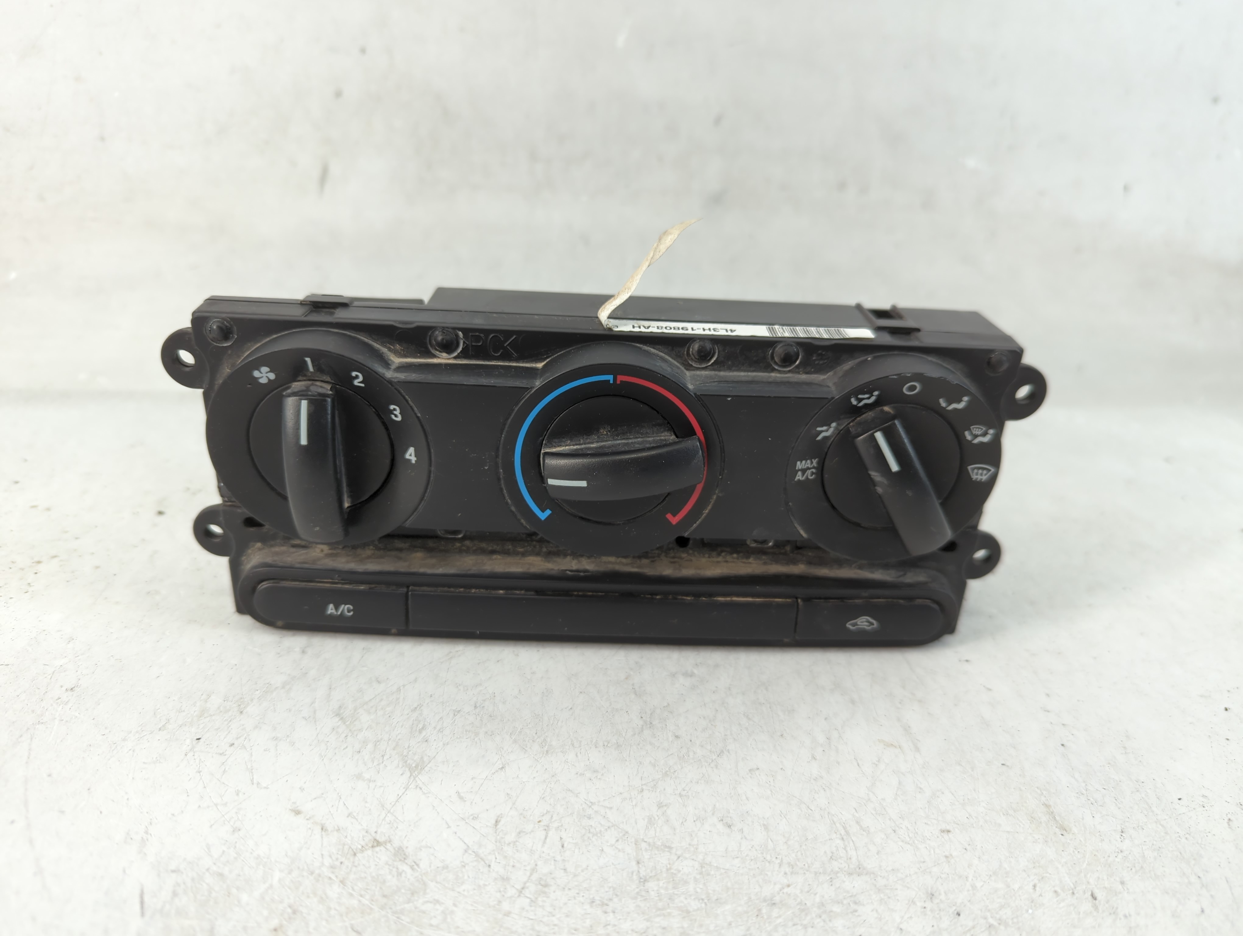 2004-2008 Ford F-150 Ac Heater Climate Control 7l34-19980-aa 838689 - Oemusedautoparts1.com
