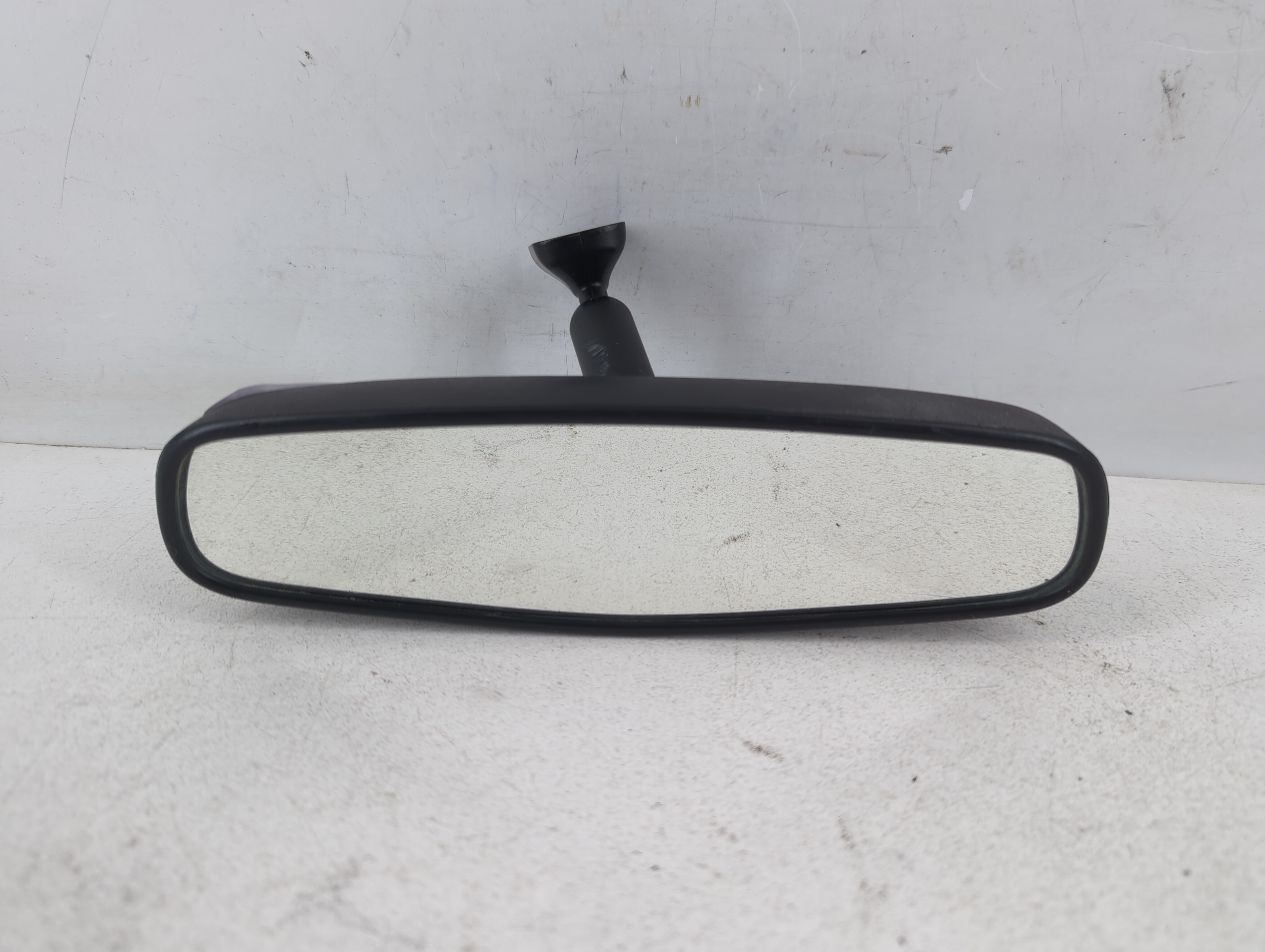 2018-2022 Chevrolet Traverse Interior Rear View Mirror Oem 838720 - Oemusedautoparts1.com