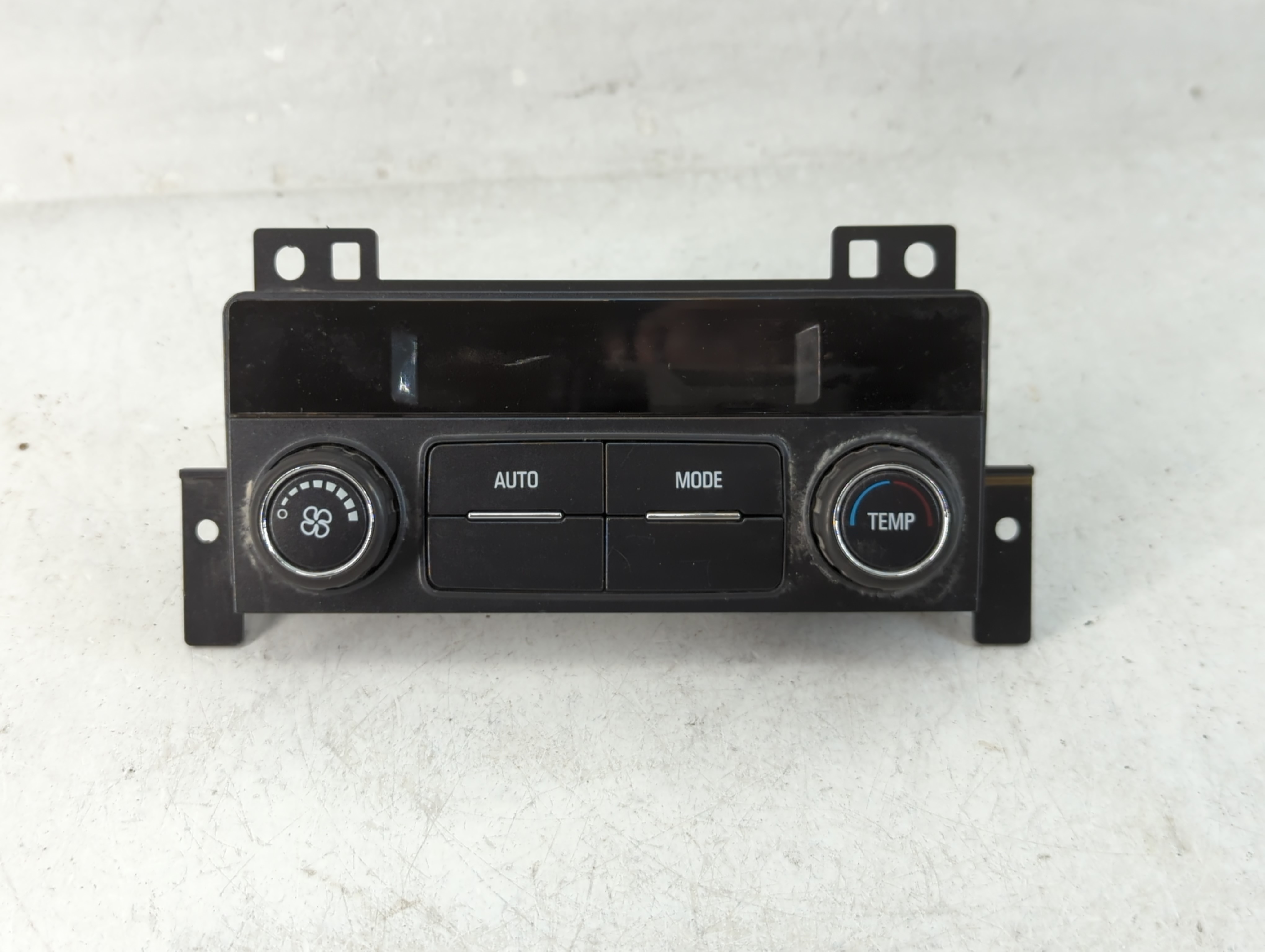 2018-2022 Chevrolet Traverse Ac Heater Climate Control 23507152 838754 - Oemusedautoparts1.com