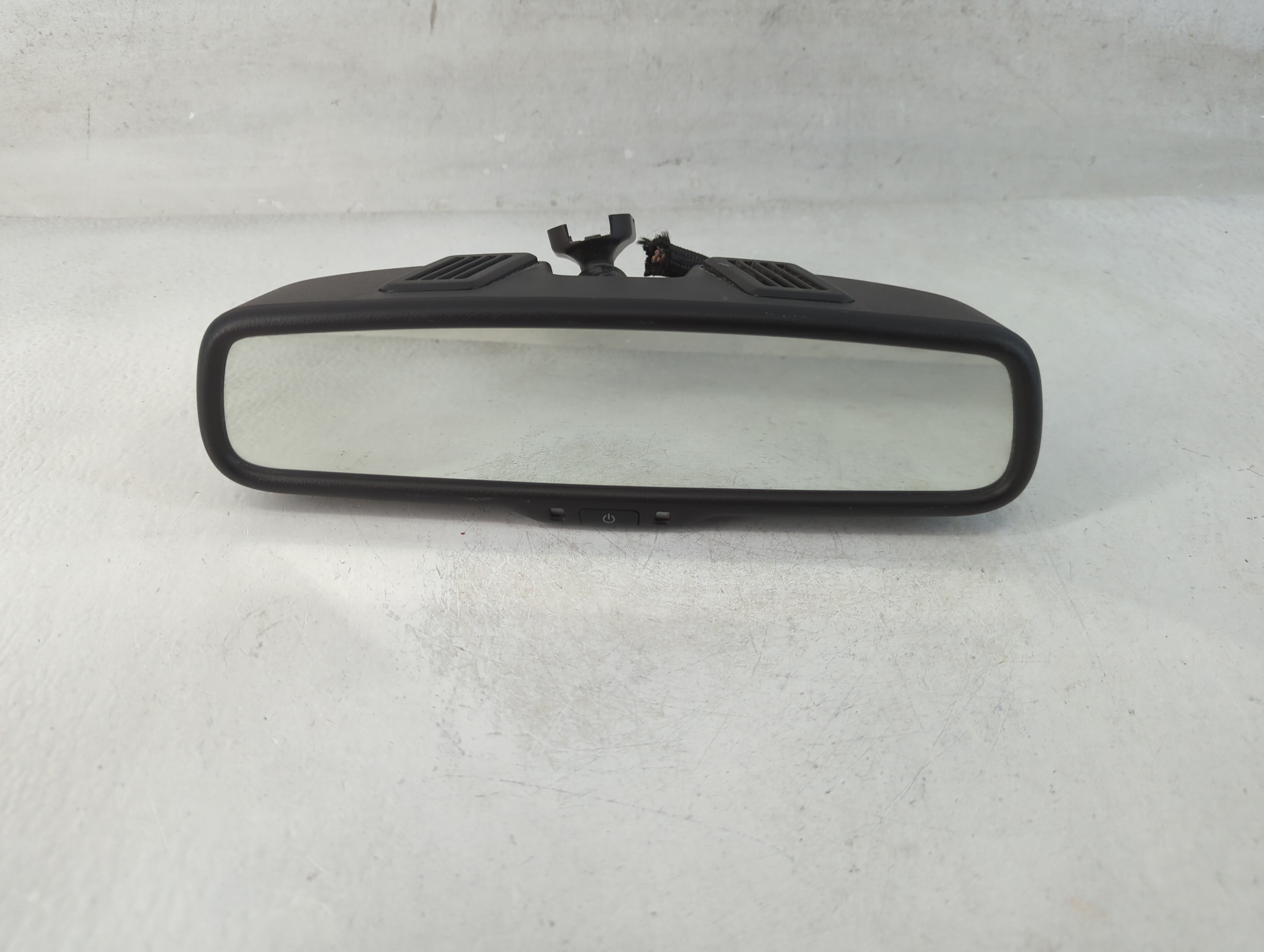 2010-2018 Dodge Grand Caravan Interior Rear View Mirror Oem 838820 - Oemusedautoparts1.com