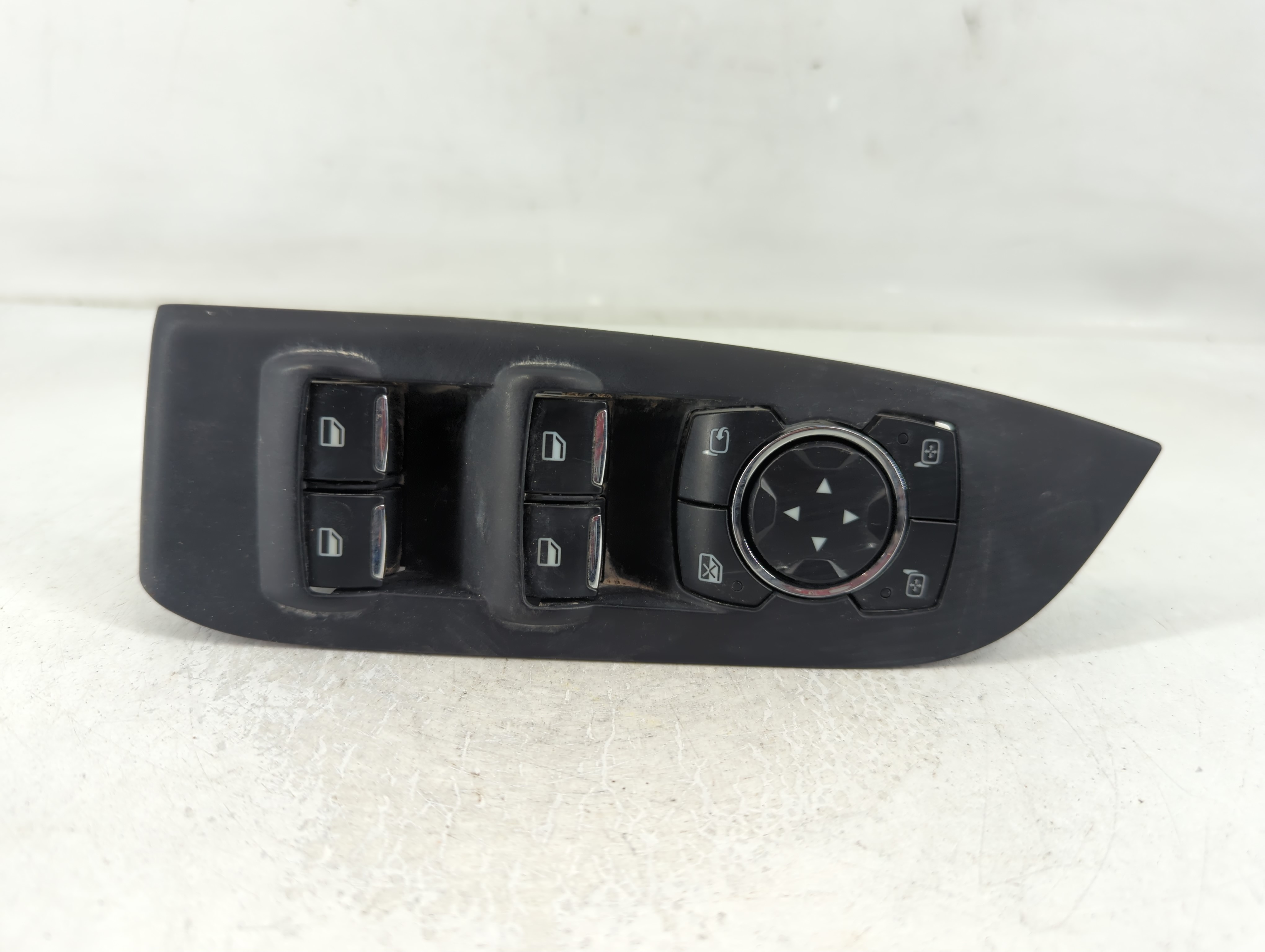Picture of 2017-2020 Lincoln Mkz Driver Left Door Master Power Window Switch Pcb 838857