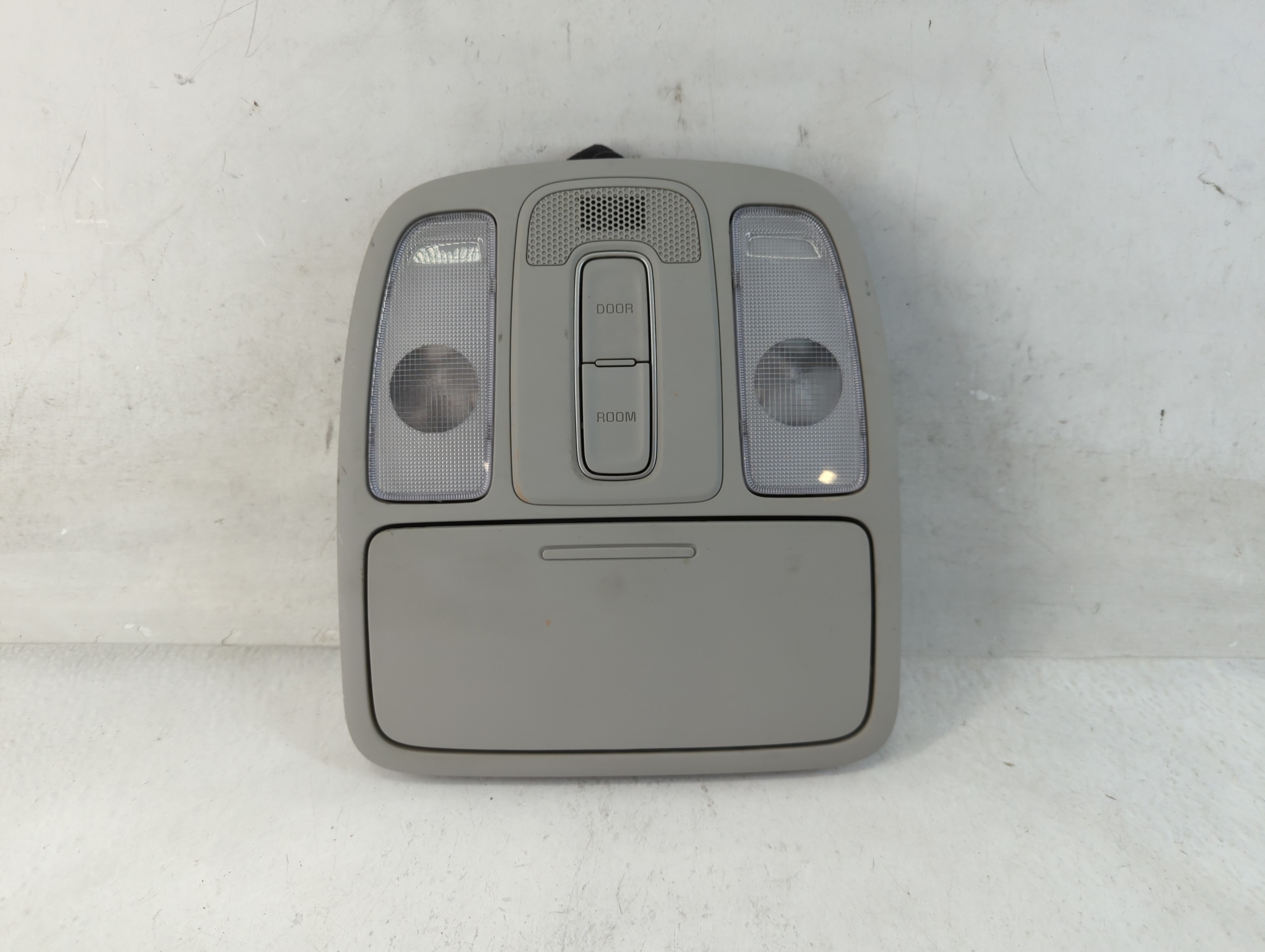 2014 Kia Soul Overhead Roof Console 838866 - Oemusedautoparts1.com