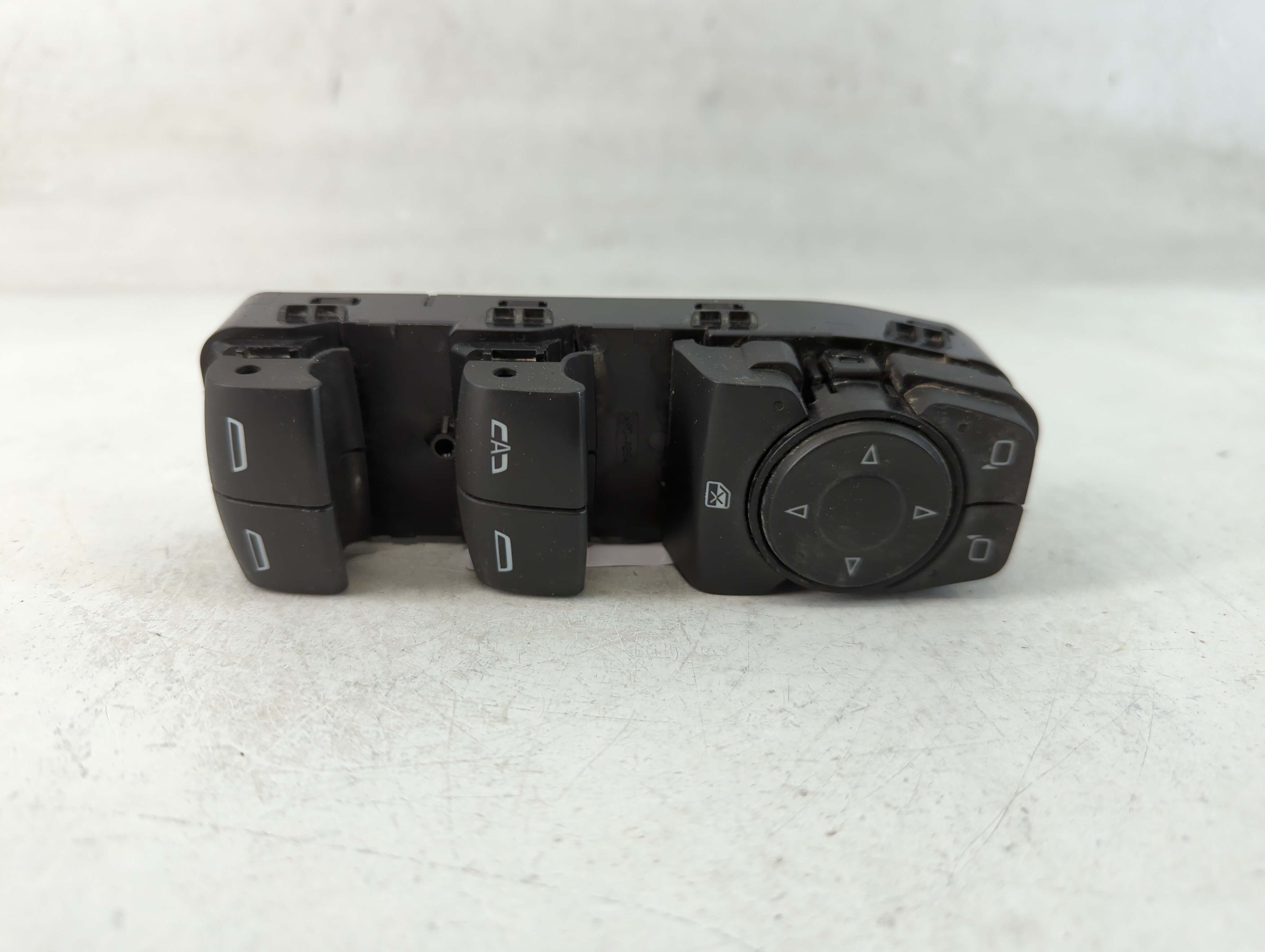 2018-2022 Chevrolet Traverse Driver Left Door Master Power Window Switch 839092 - Oemusedautoparts1.com