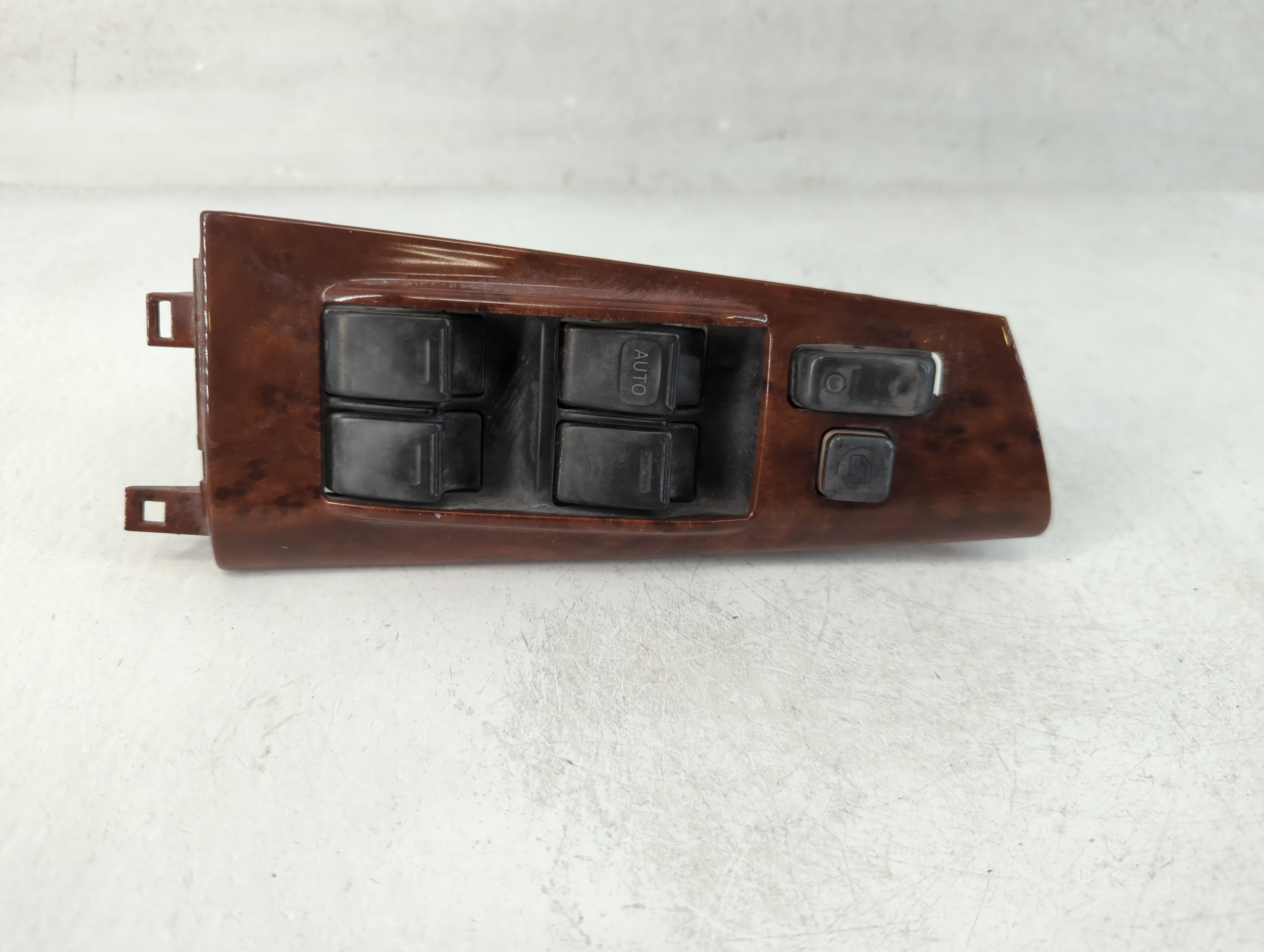 2018-2022 Chevrolet Traverse Driver Left Door Master Power Window Switch 839100 - Oemusedautoparts1.com