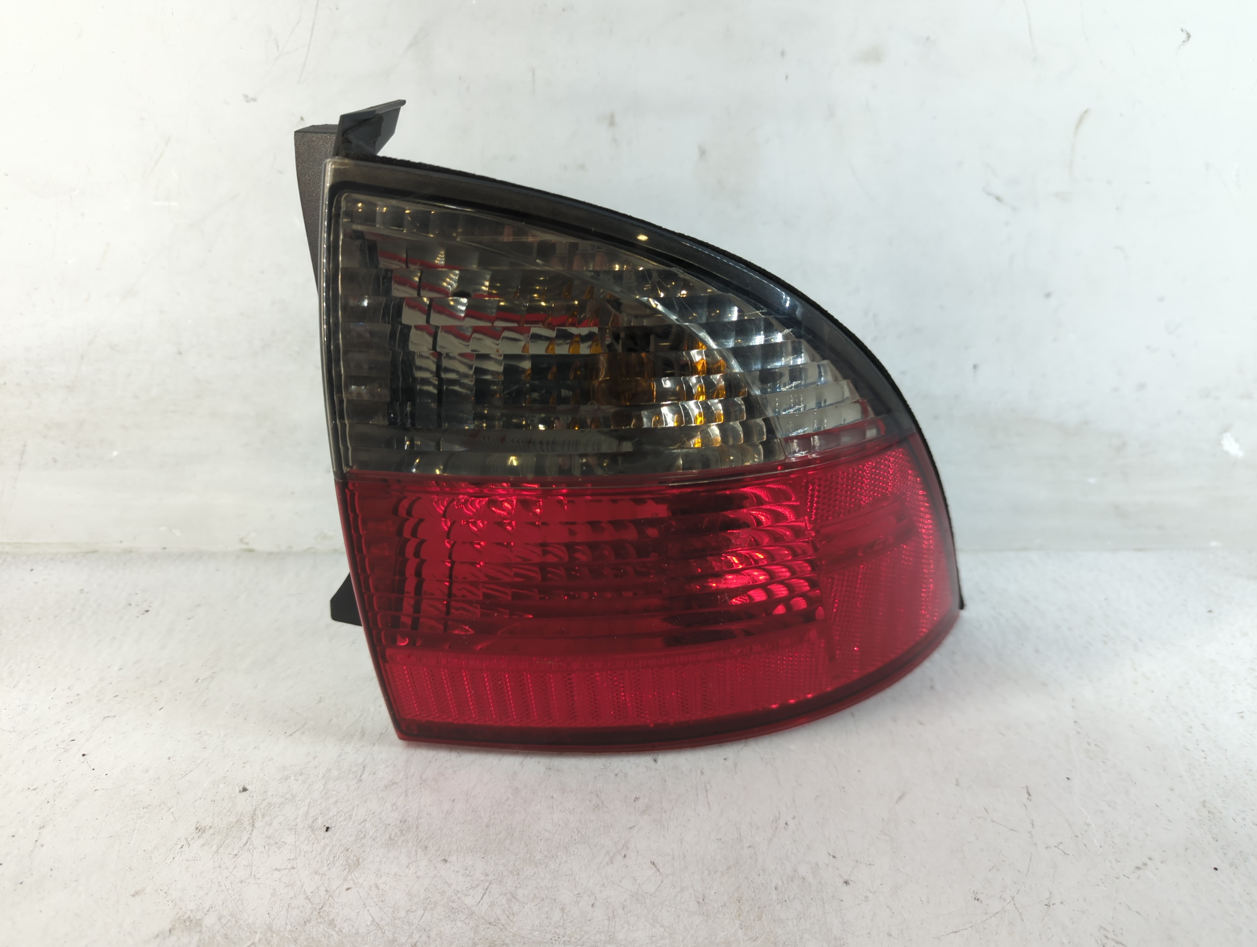 2003-2011 Lincoln Town Car Passenger Right Side Tail Light Taillight Oem 839104 - Oemusedautoparts1.com