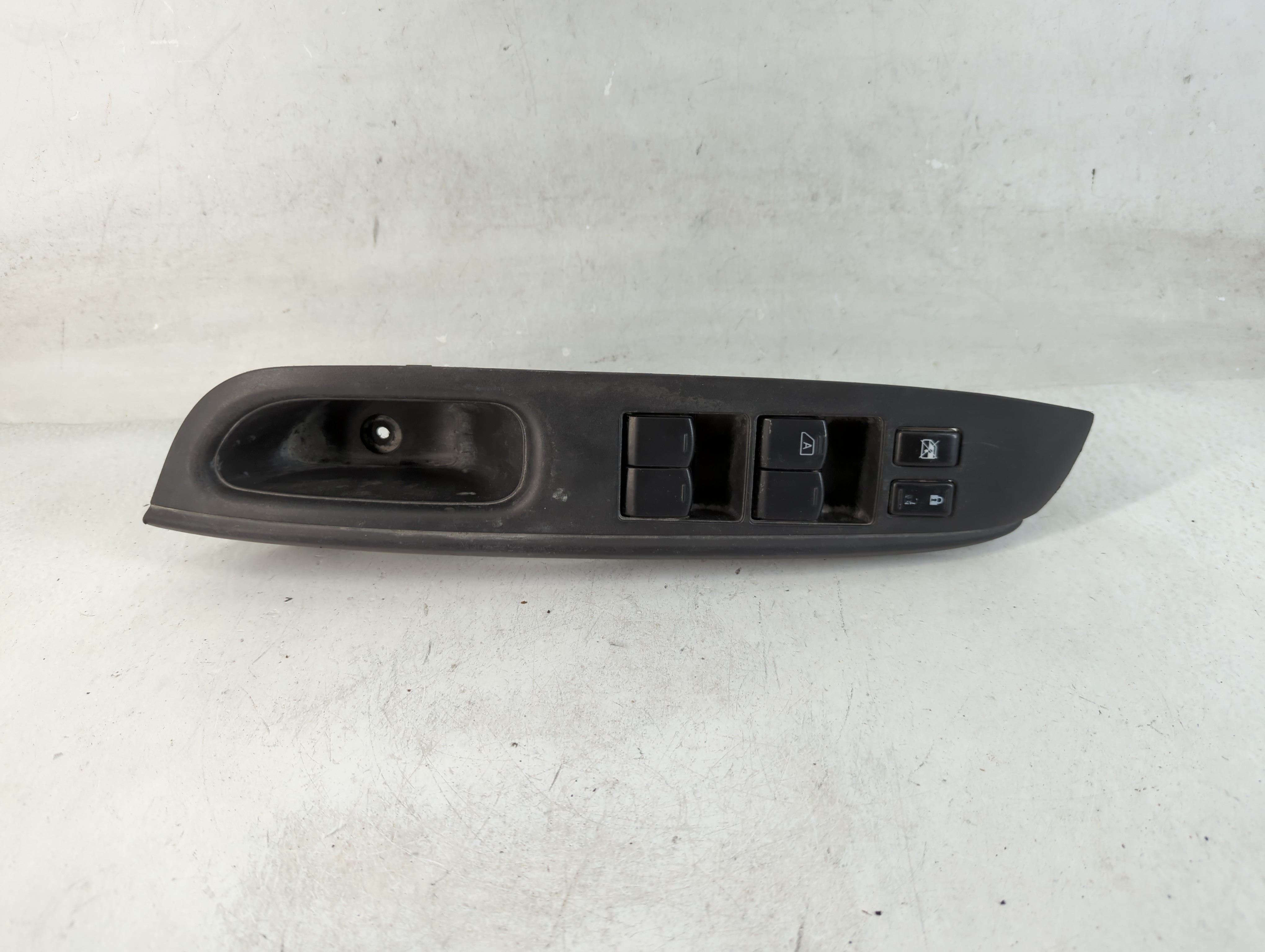 Picture of 2012-2019 Nissan Versa Driver Left Door Master Power Window Switch 839119
