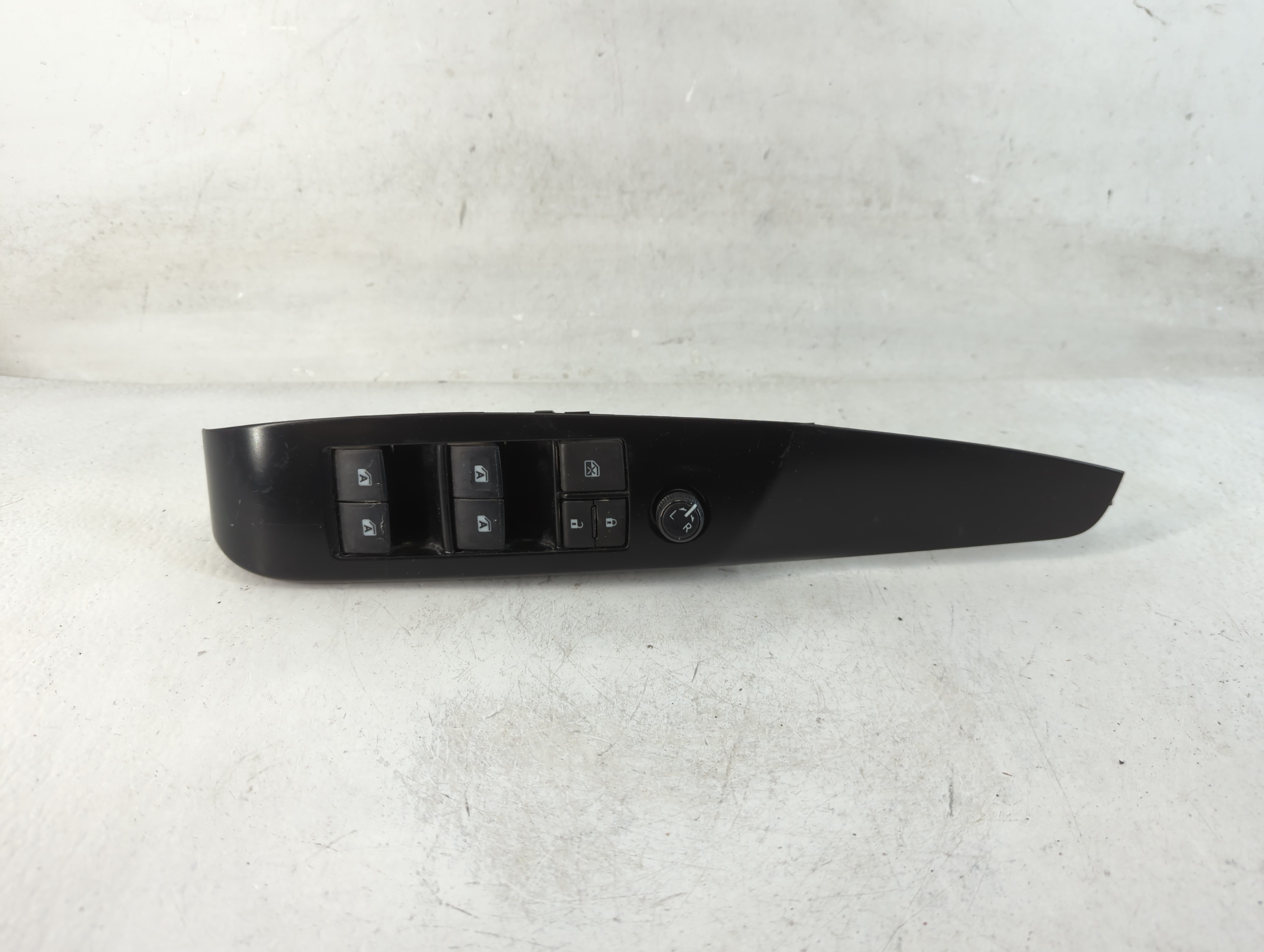 2018-2022 Toyota Camry Driver Left Door Master Power Window Switch 839123 - Oemusedautoparts1.com
