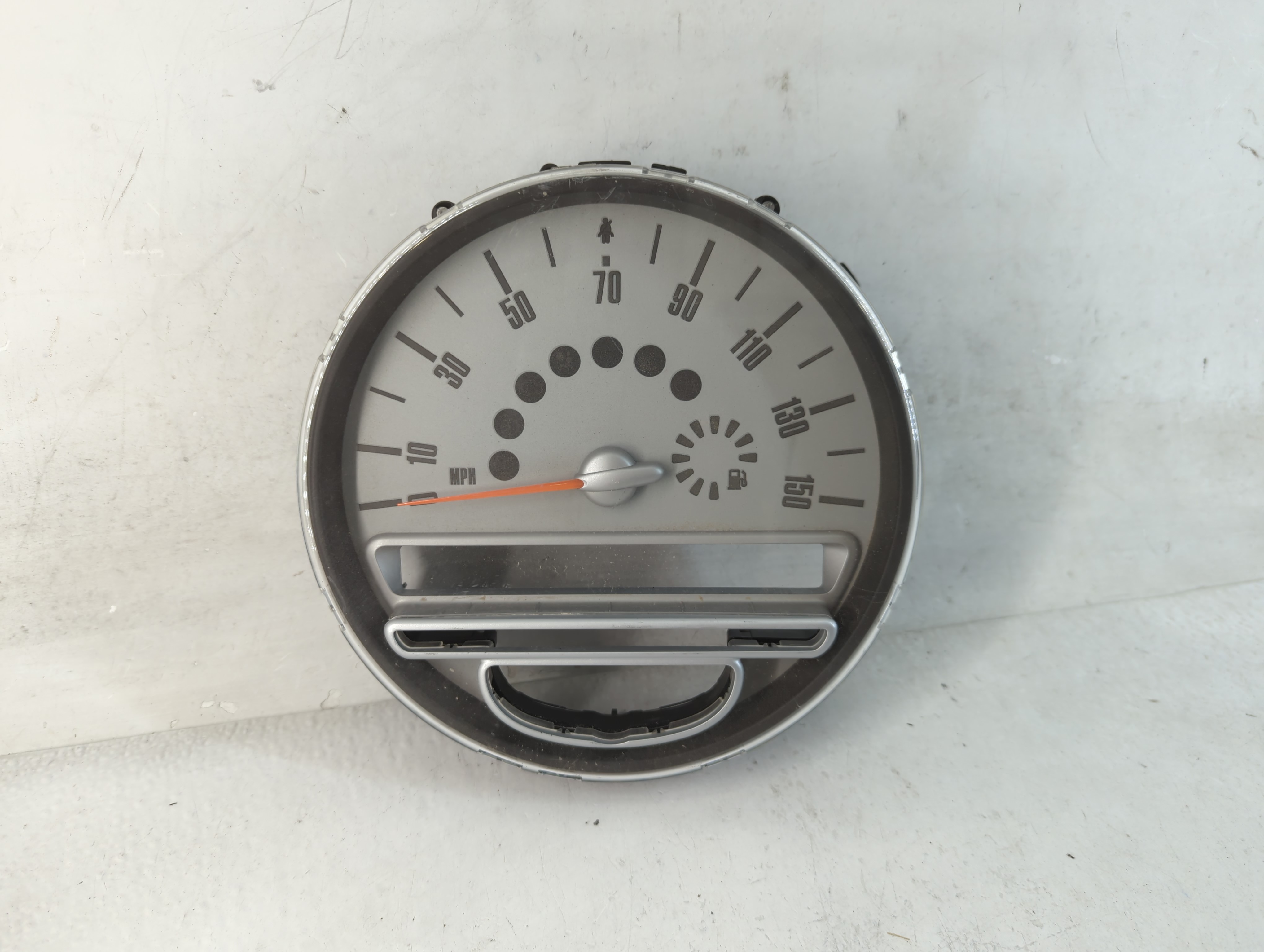 Mini Cooper Clubman Speedometer Instrument Cluster Gauges 9 136 196-01 839152 - Oemusedautoparts1.com