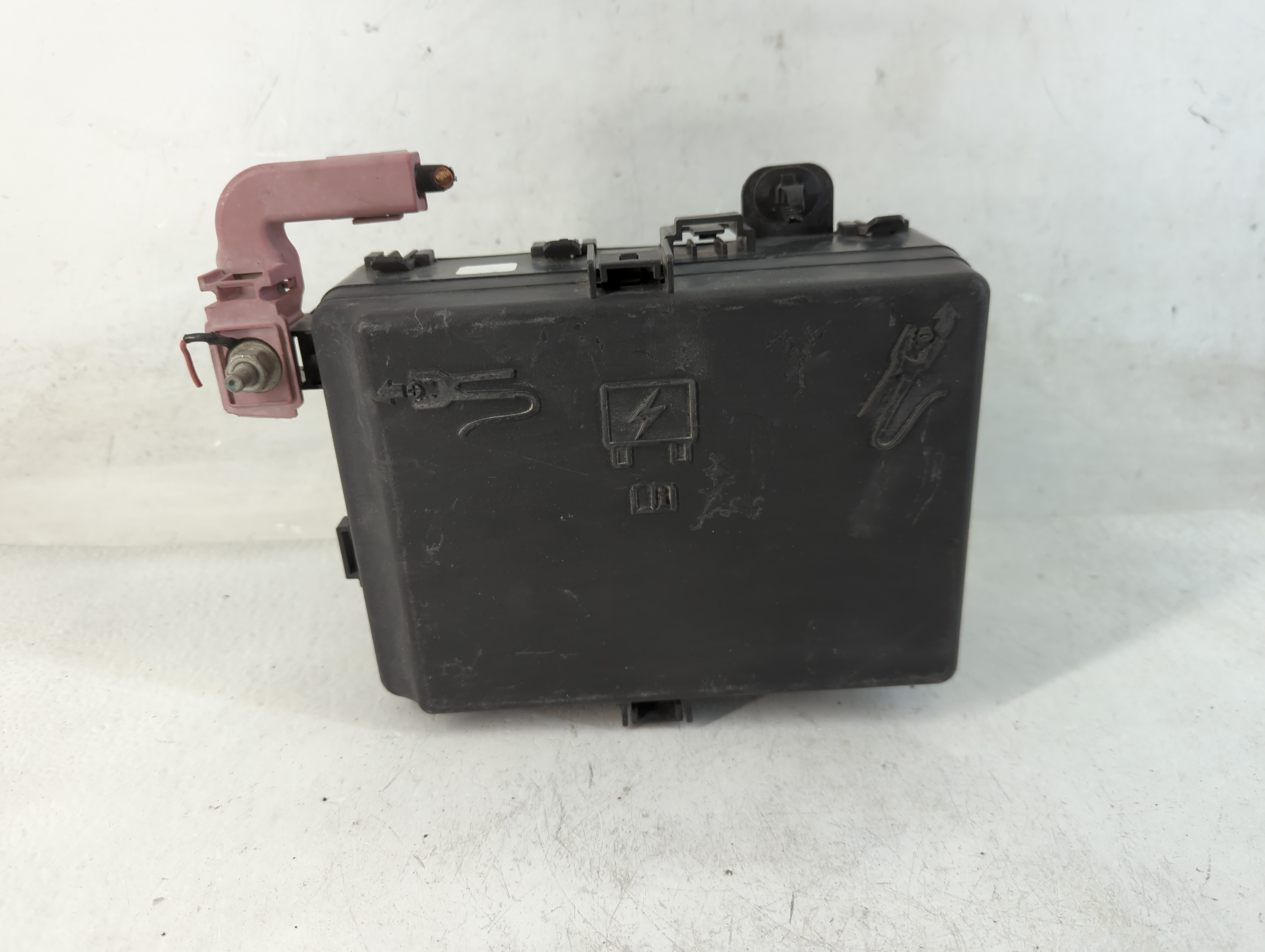 2012-2014 Dodge Charger Fusebox Fuse Box Relay Module P68083971aa 839204 - Oemusedautoparts1.com
