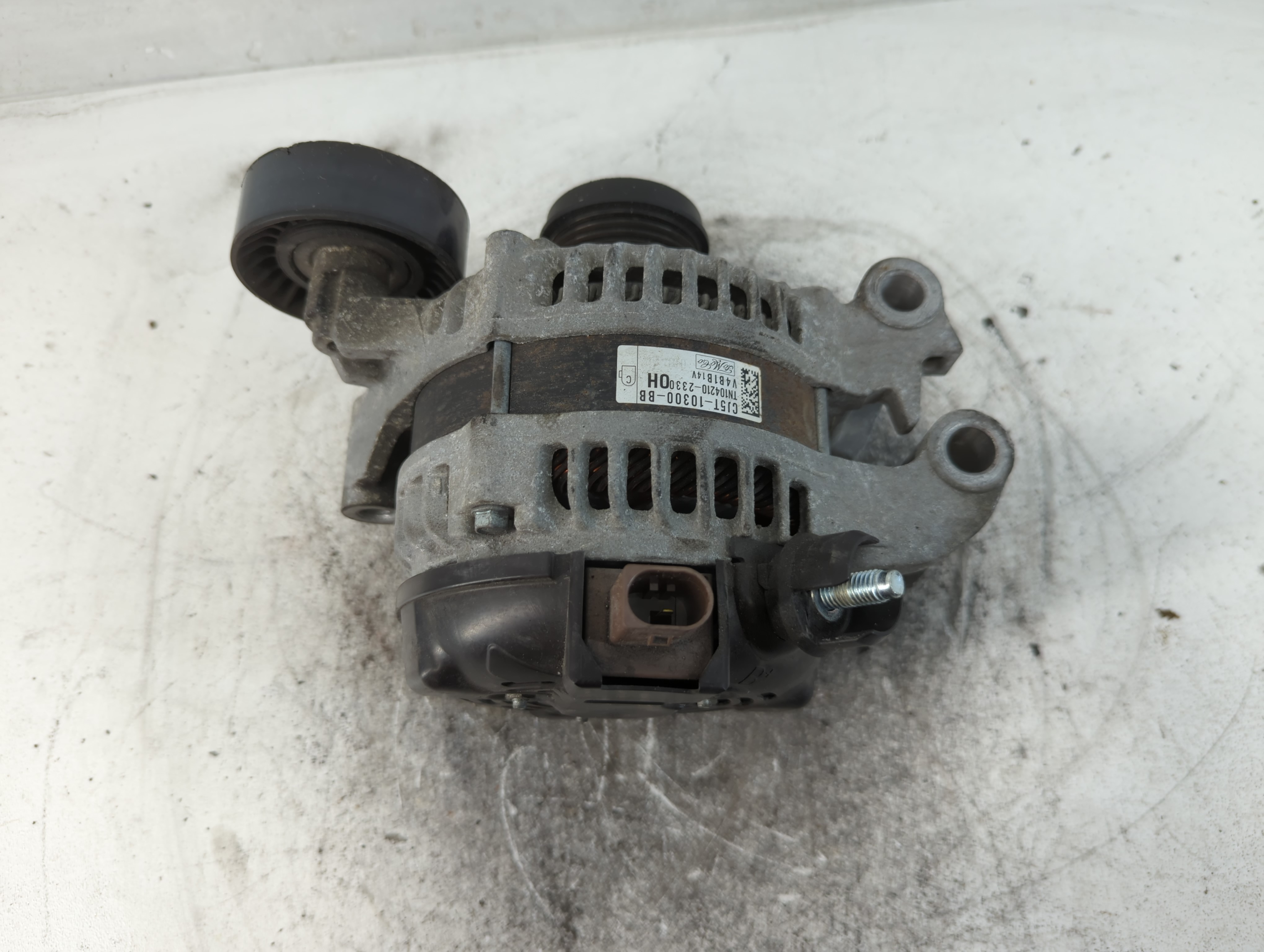 2013-2019 Ford Escape Alternator Generator Charging Assembly Engine Oem 839244 - Oemusedautoparts1.com