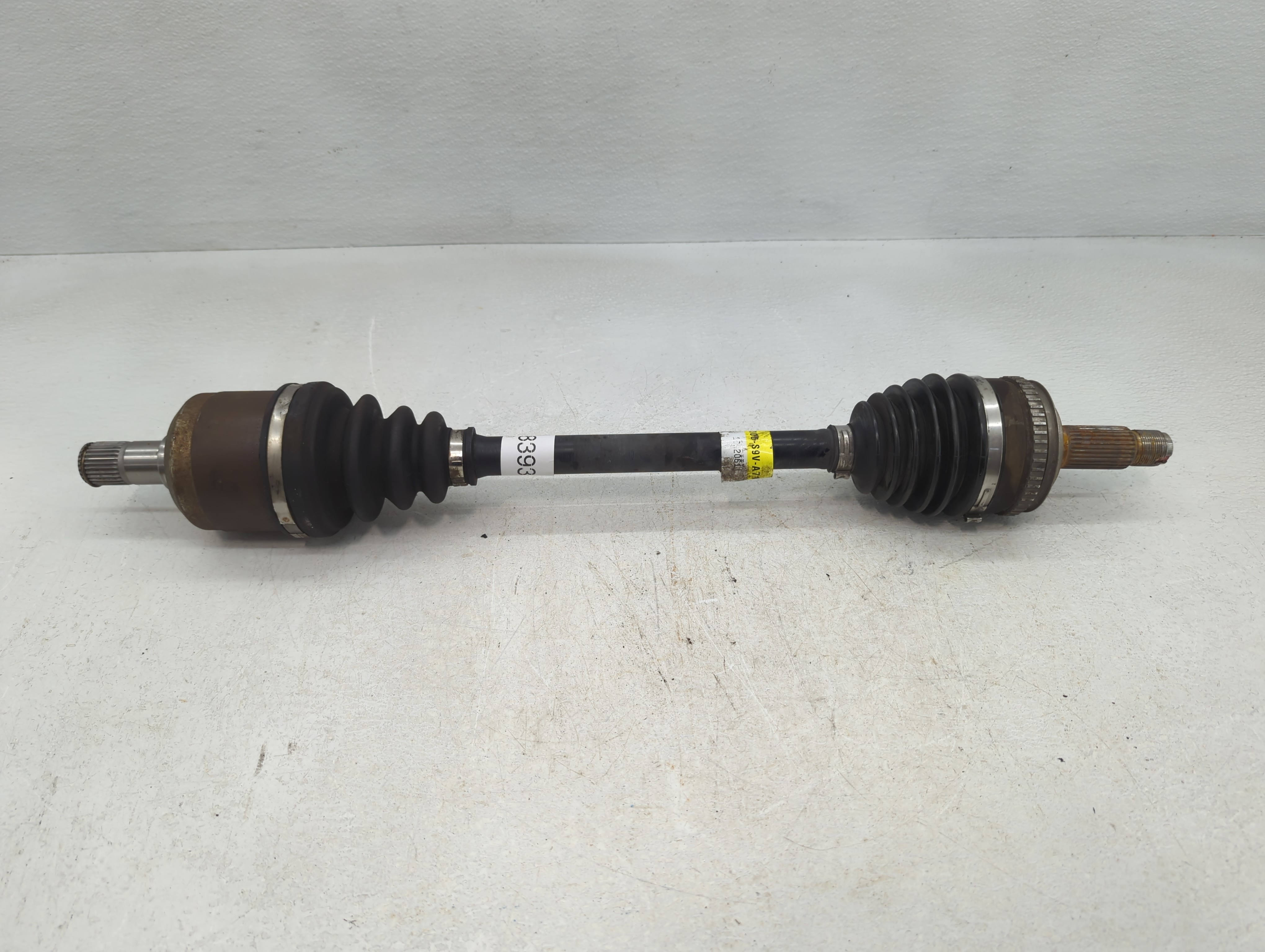 2006-2008 Honda Pilot Axle Shaft Front Driver Cv C/v 839304 - Oemusedautoparts1.com