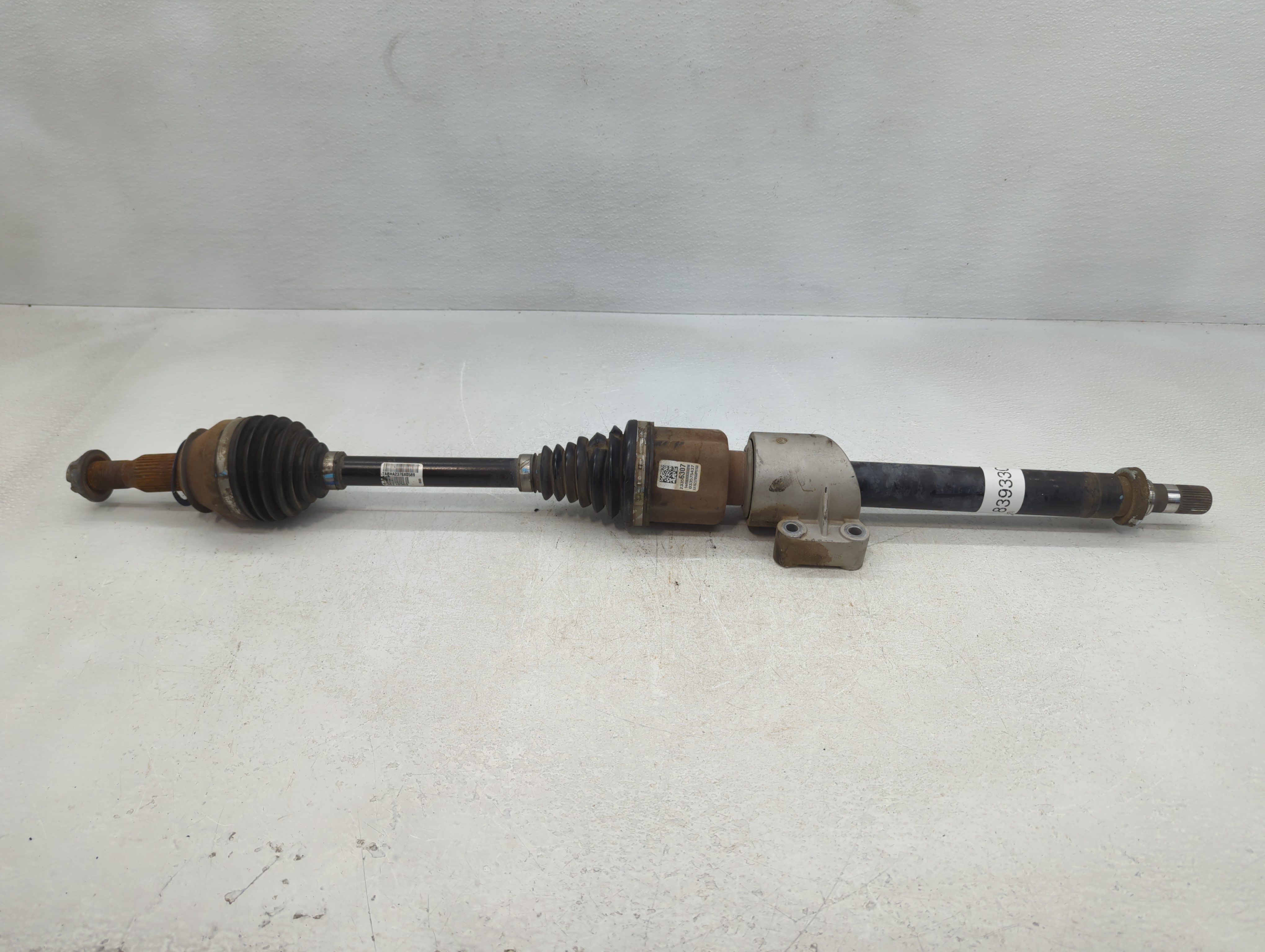 2017-2019 Gmc Acadia Axle Shaft Front Driver Cv C/v 839330 - Oemusedautoparts1.com
