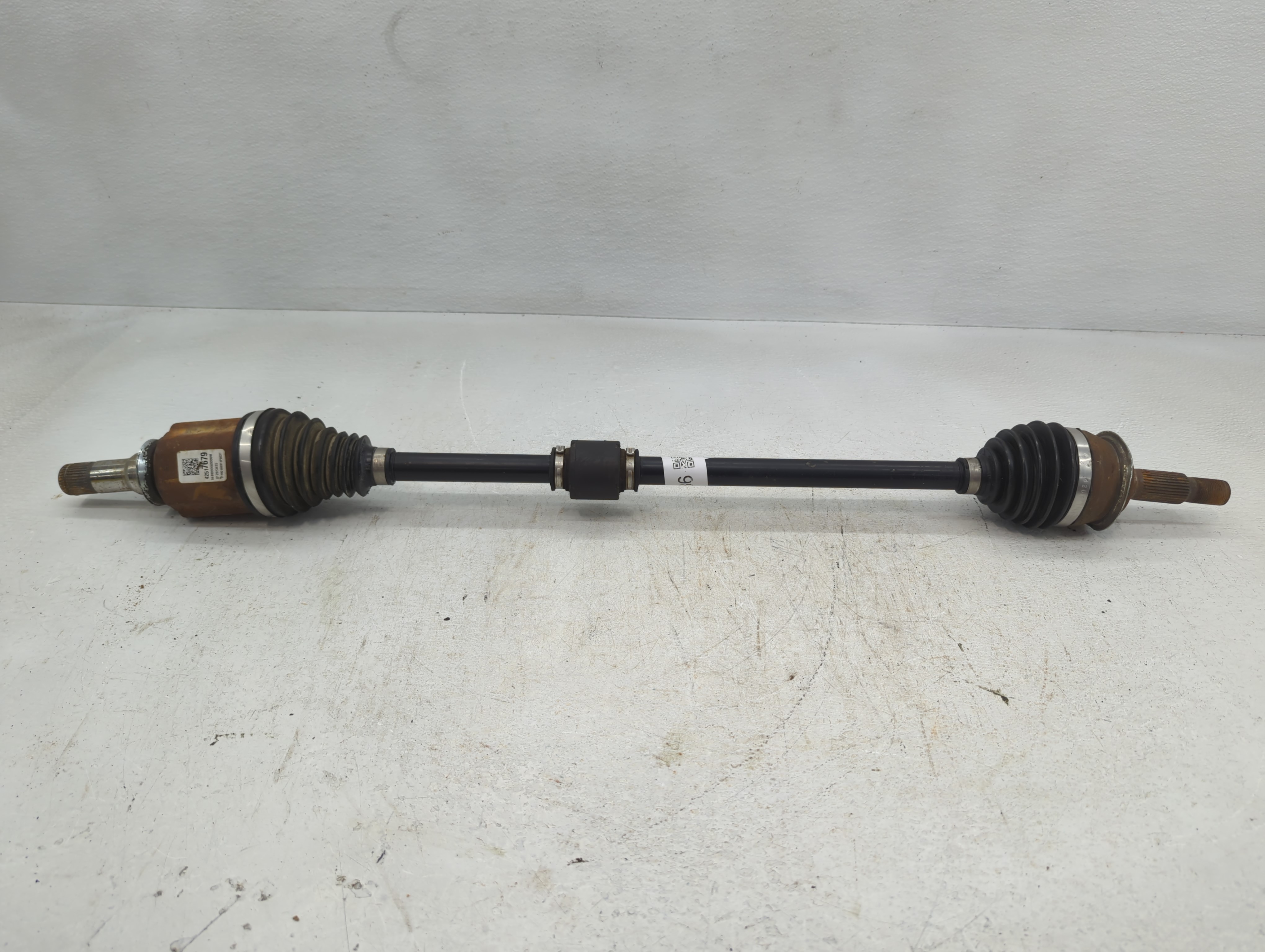 2016-2019 Chevrolet Cruze Axle Shaft Front Passenger Cv C/v 839386 - Oemusedautoparts1.com