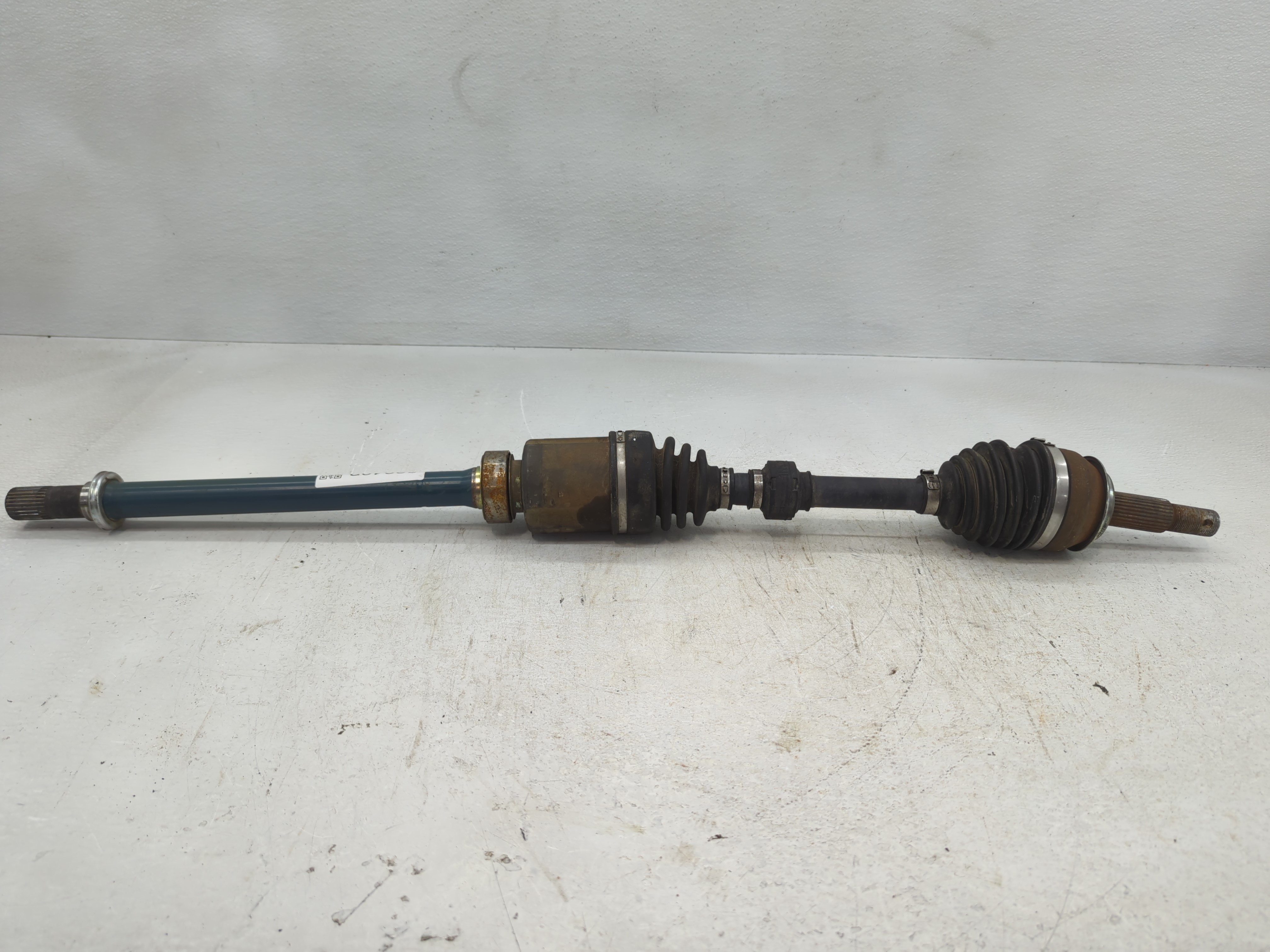 2014-2020 Nissan Rogue Axle Shaft Front Passenger Cv C/v 839402 - Oemusedautoparts1.com