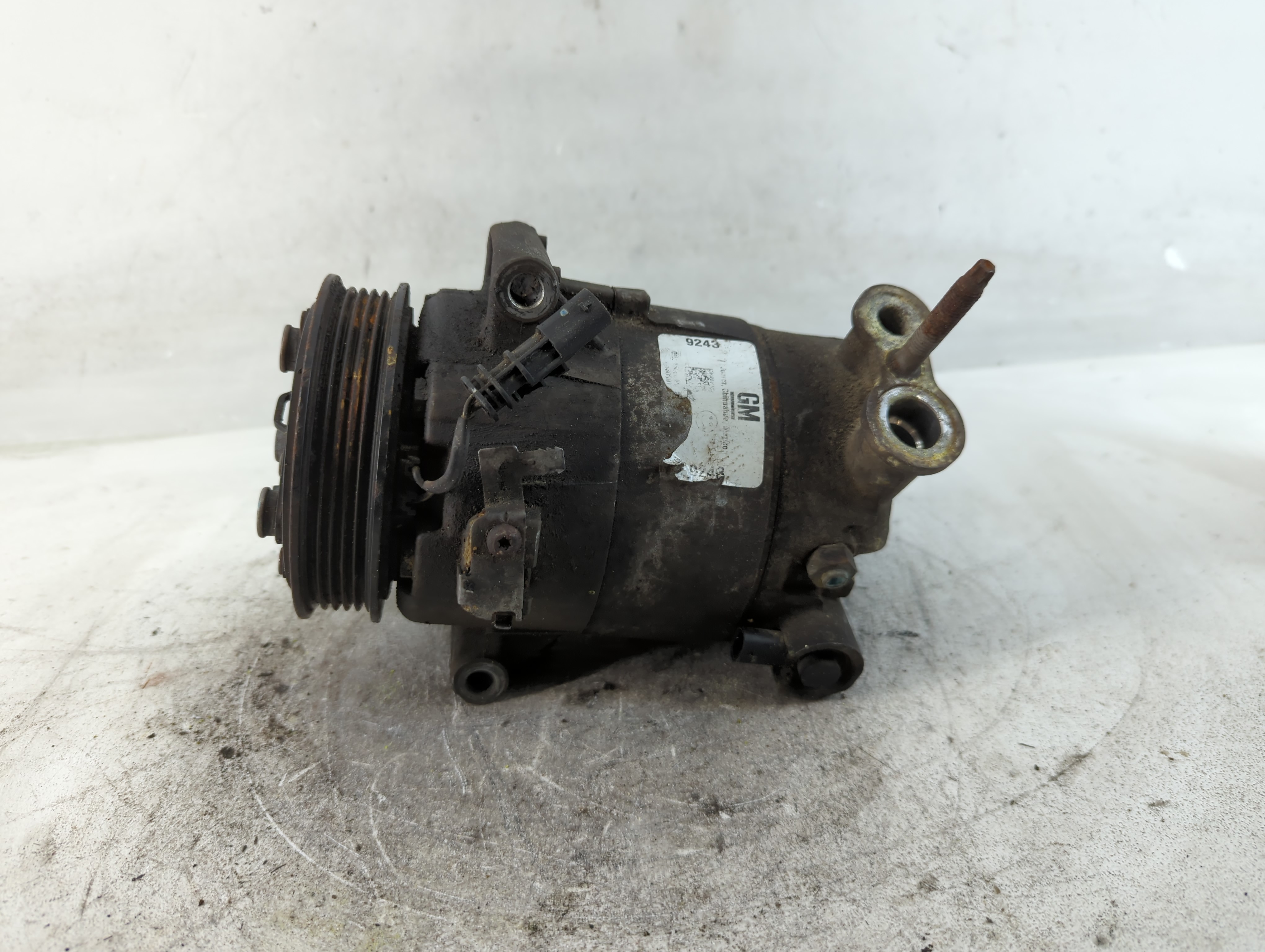 Picture of 2017-2022 Chevrolet Colorado Air Conditioning A/c Ac Compressor Oem 839621