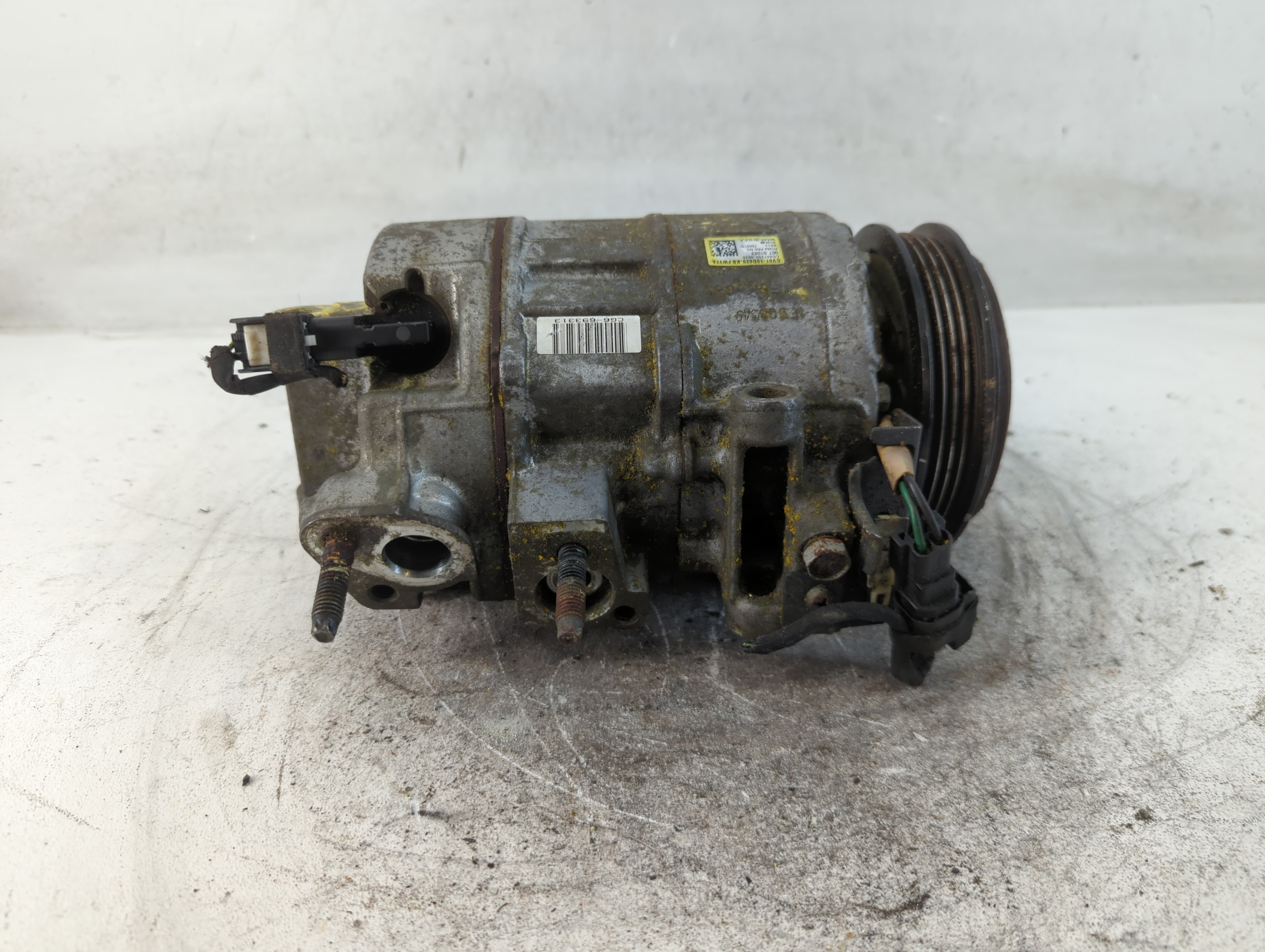 2017-2019 Lincoln Mkc Air Conditioning A/c Ac Compressor Oem 839748 - Oemusedautoparts1.com