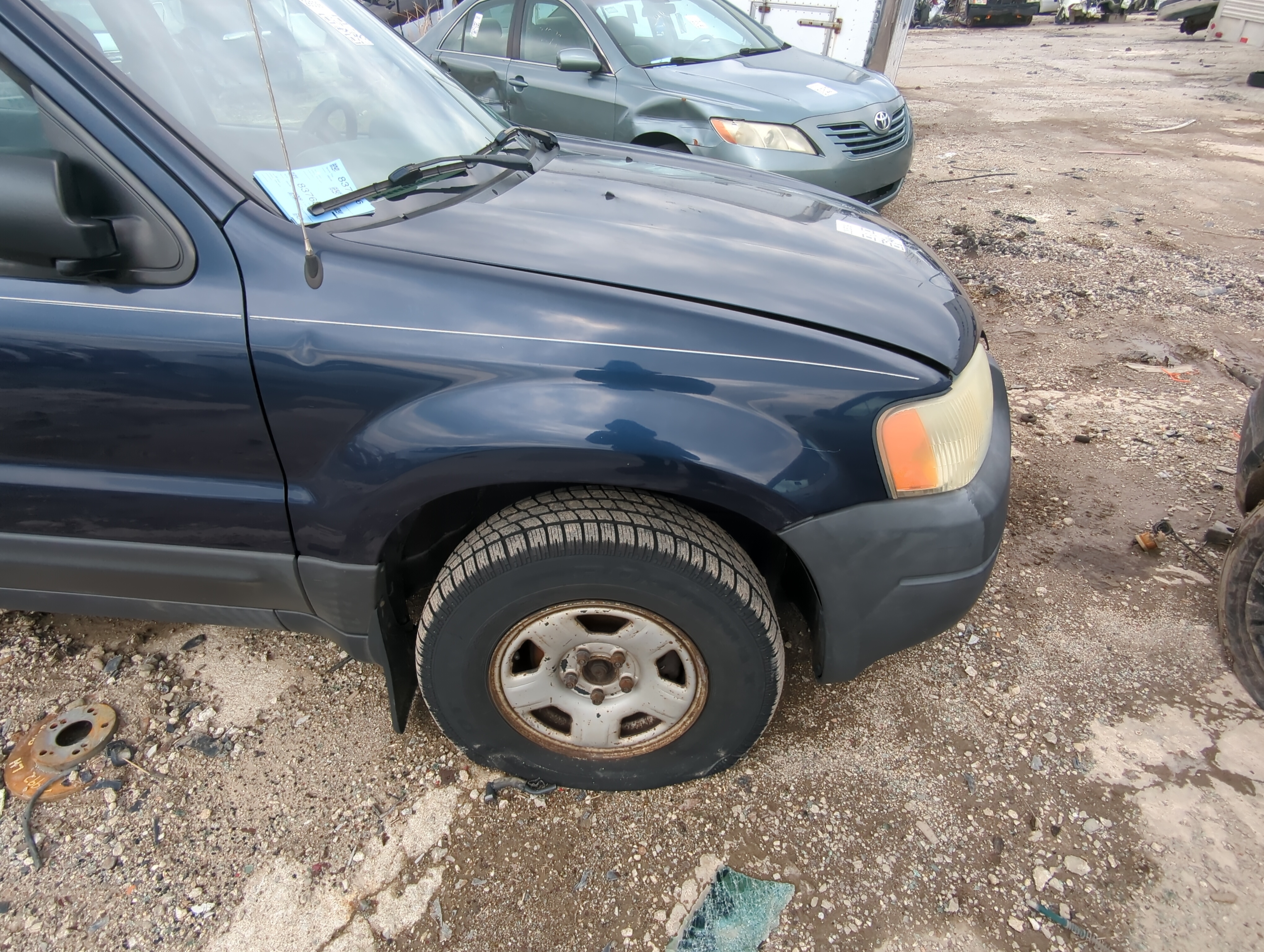 Picture of 2001-2007 Ford Escape Passenger Fender 840038