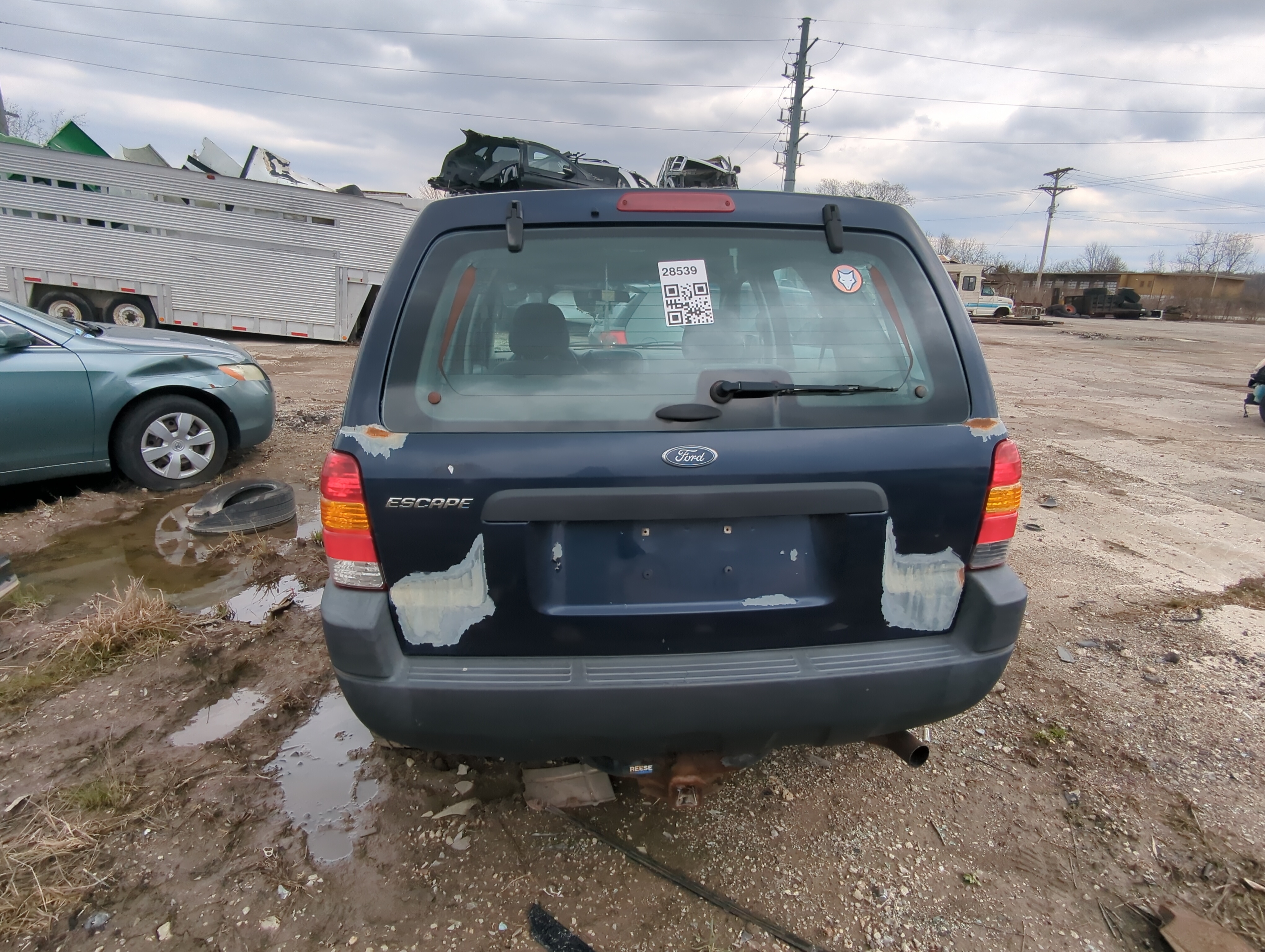 2002-2007 Ford Escape Trunk/decklid/hatch/tailgate Oem 840046 - Oemusedautoparts1.com