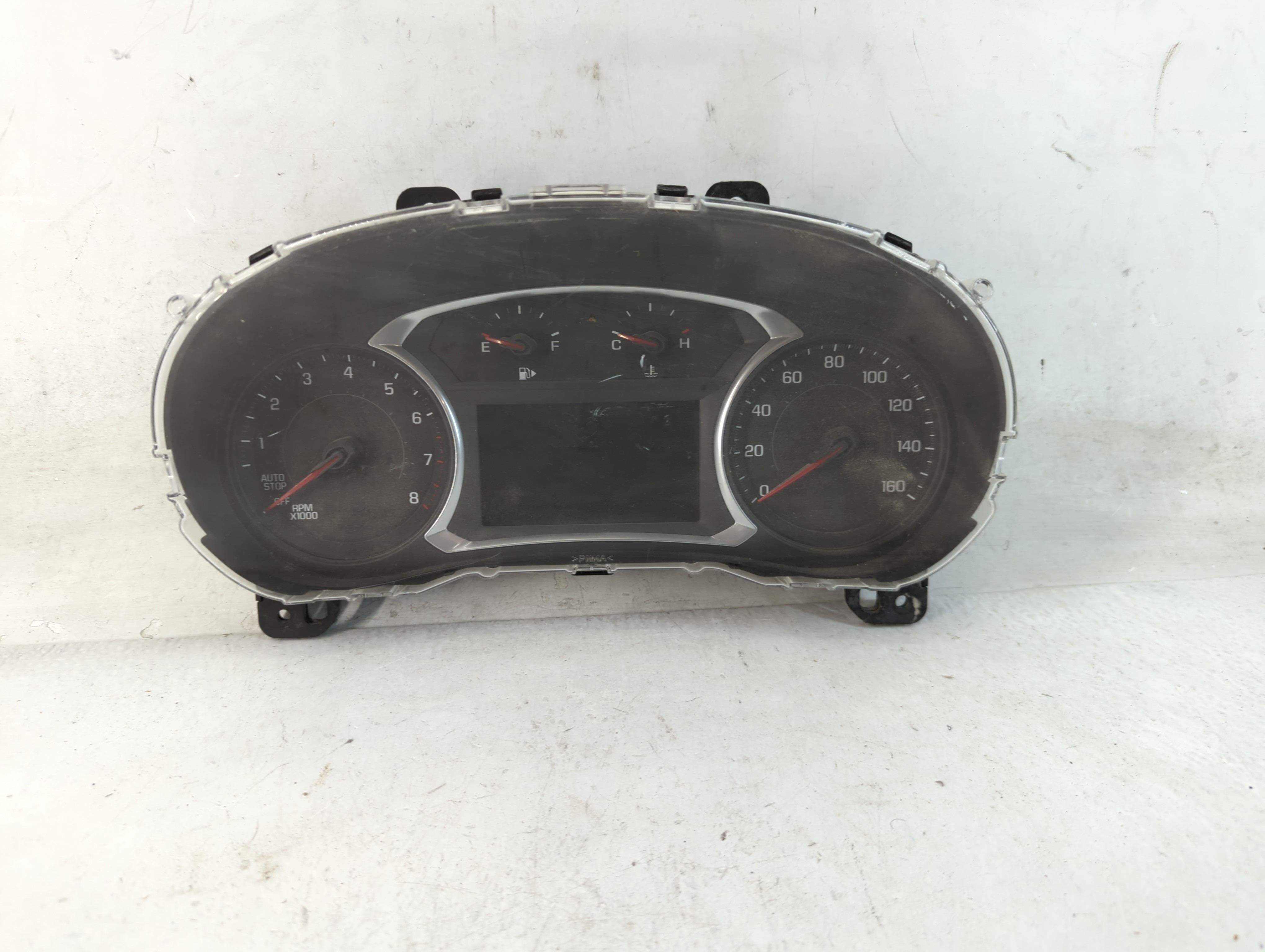 2016-2016 Chevrolet Malibu Speedometer Instrument Cluster Gauges 84031638 840233 - Oemusedautoparts1.com