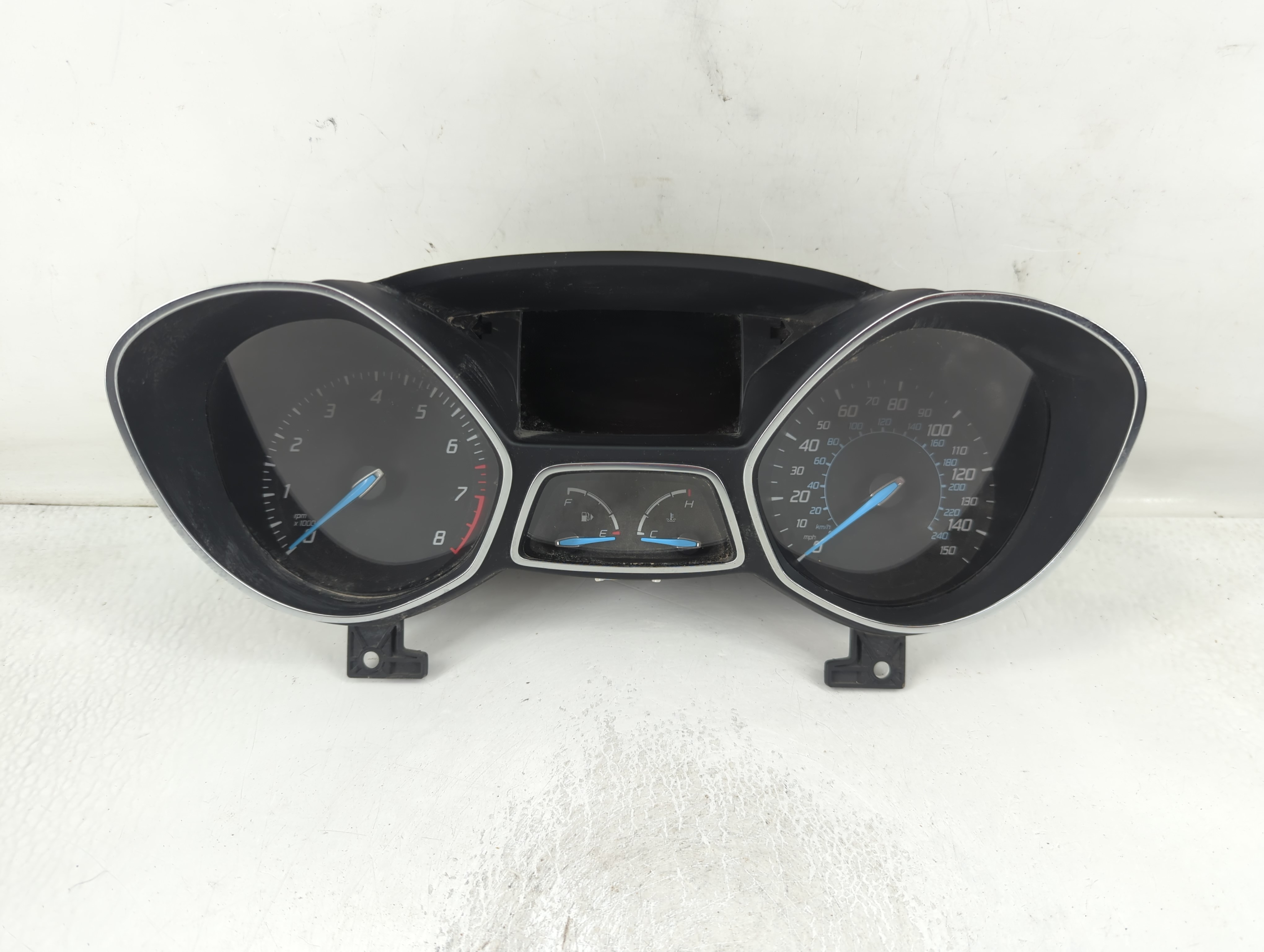 2013-2013 Ford Escape Speedometer Instrument Cluster Gauges 840303 - Oemusedautoparts1.com