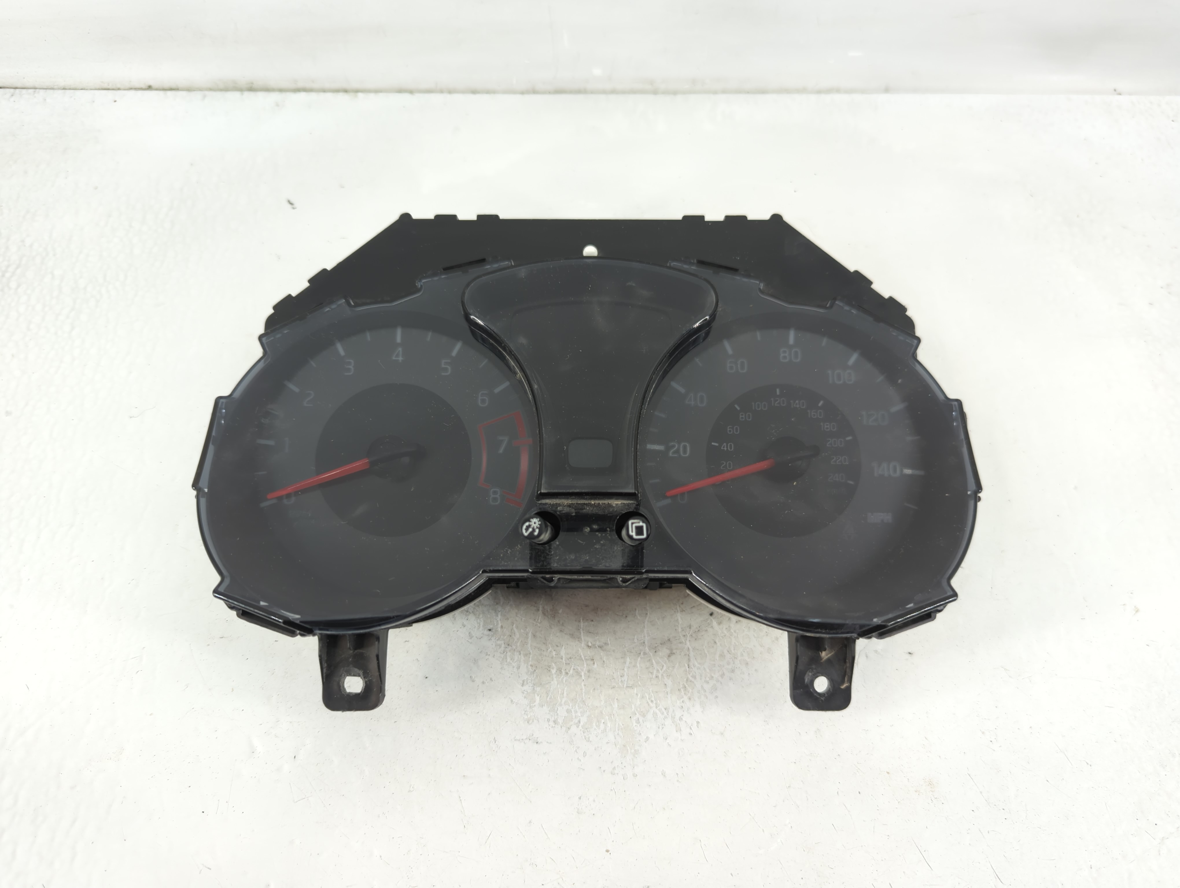 2015-2015 Nissan Juke Speedometer Instrument Cluster Gauges 840308 - Oemusedautoparts1.com