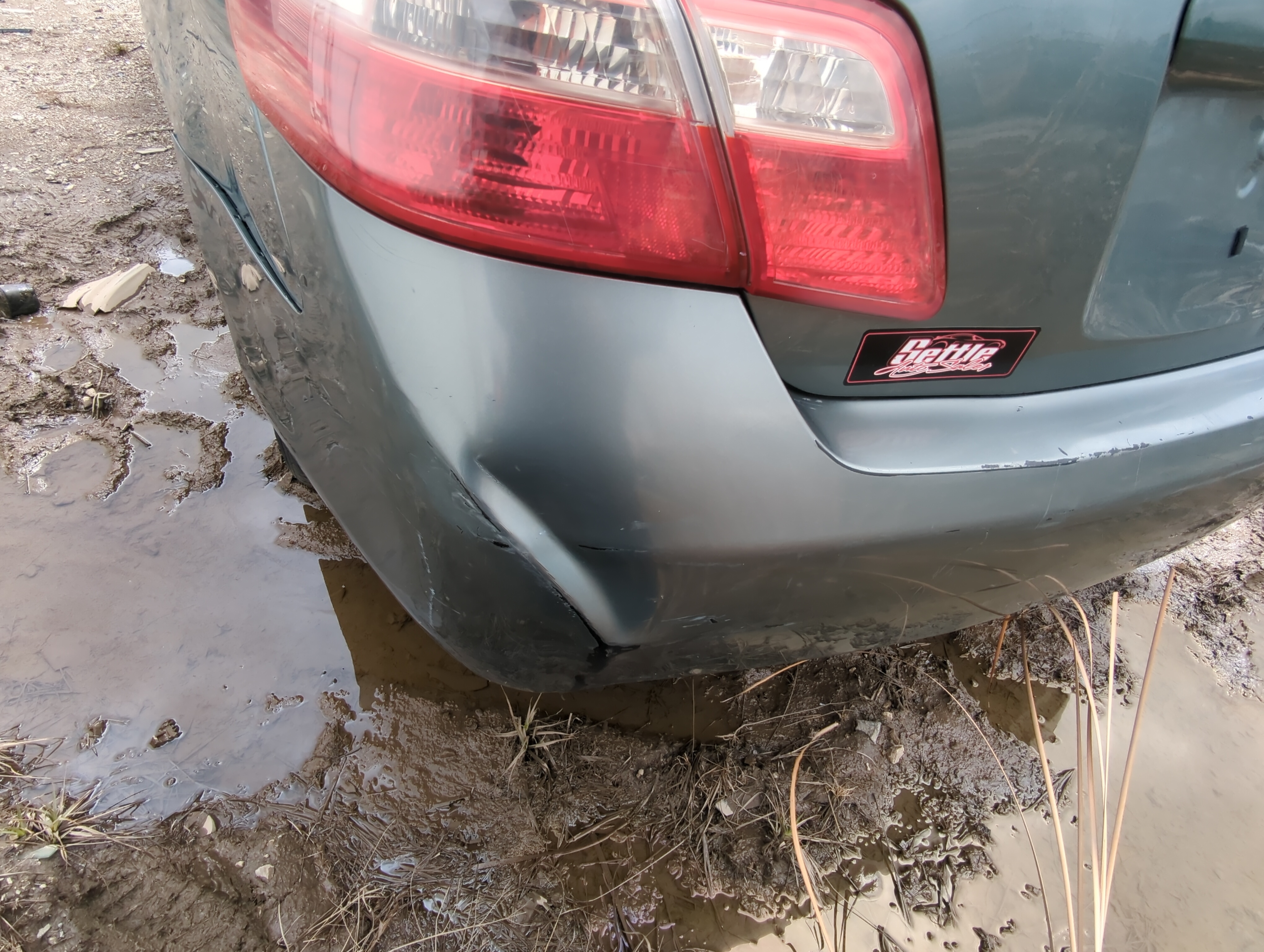 Picture of 2007-2011 Toyota Camry Rear Bumper Assembly Oem 840395