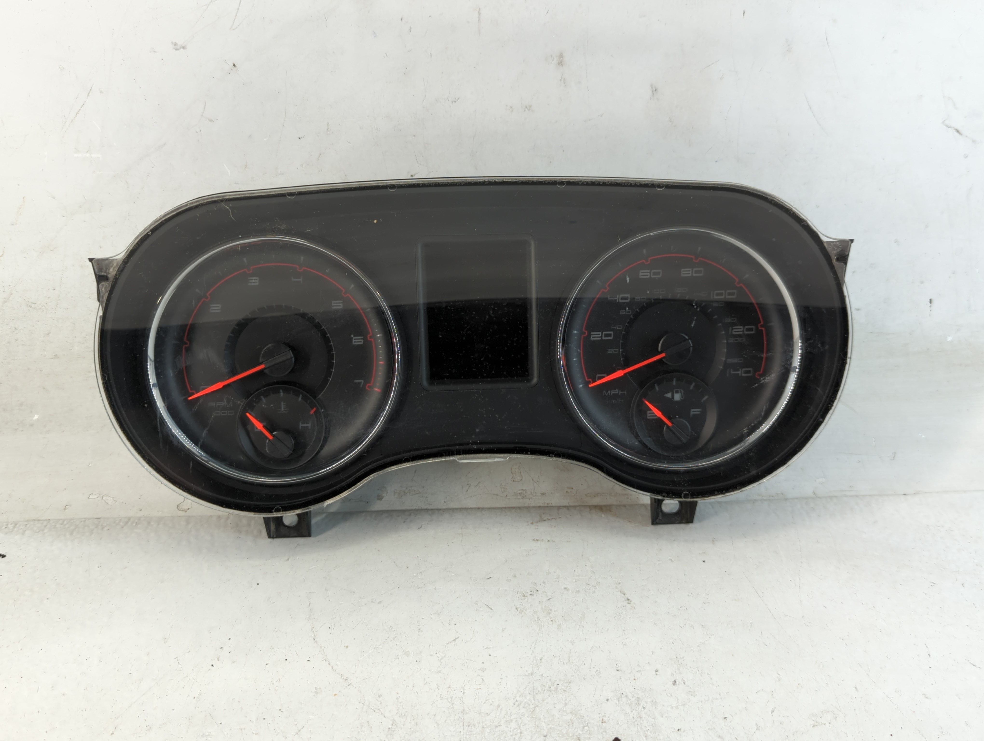 2014-2014 Dodge Charger Speedometer Instrument Cluster Gauges P56054732ac 840496 - Oemusedautoparts1.com