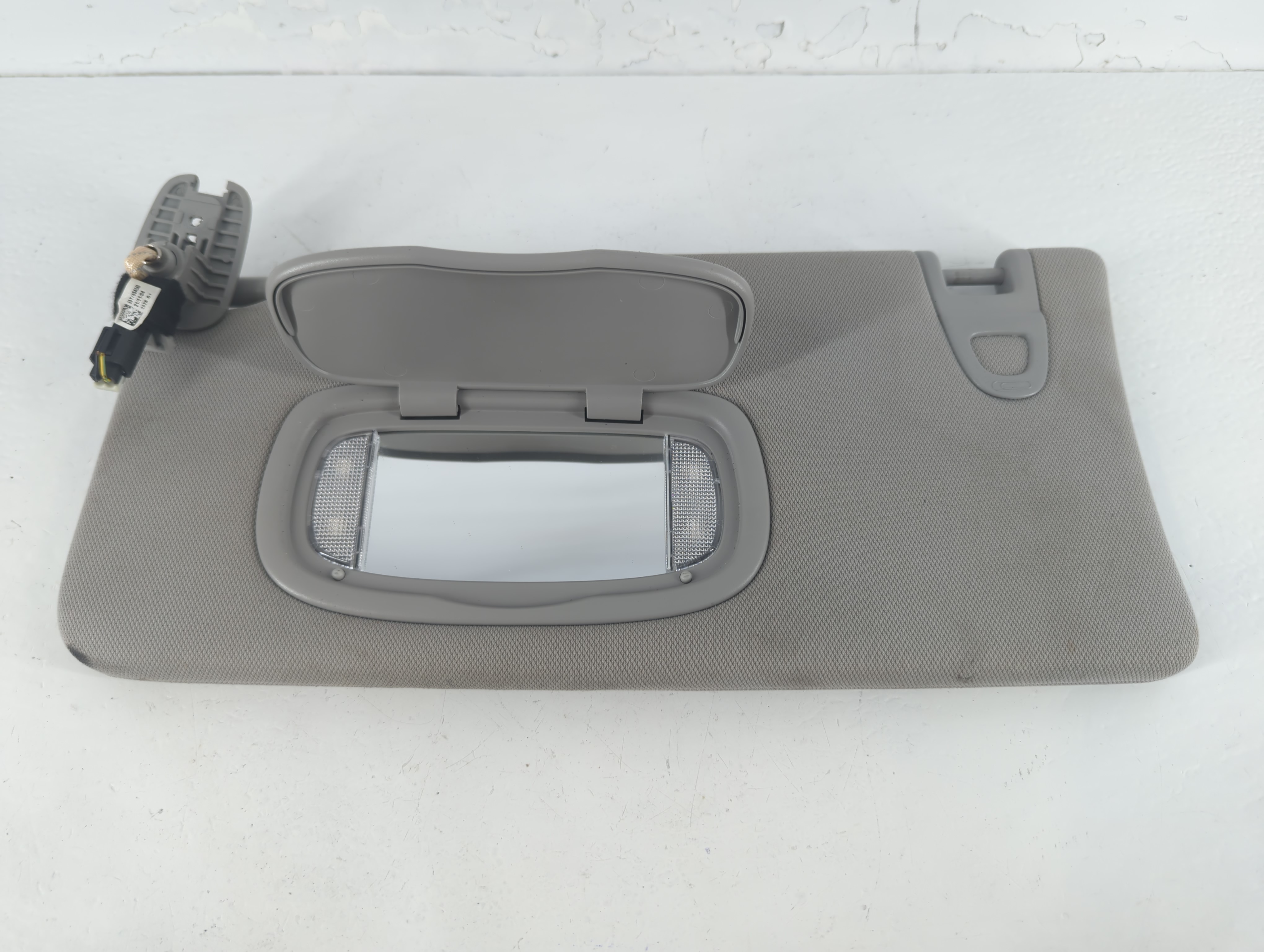 Picture of 2022 Jeep Compass Driver Sun Visor Mirror Left Sunvisor Grey 840623
