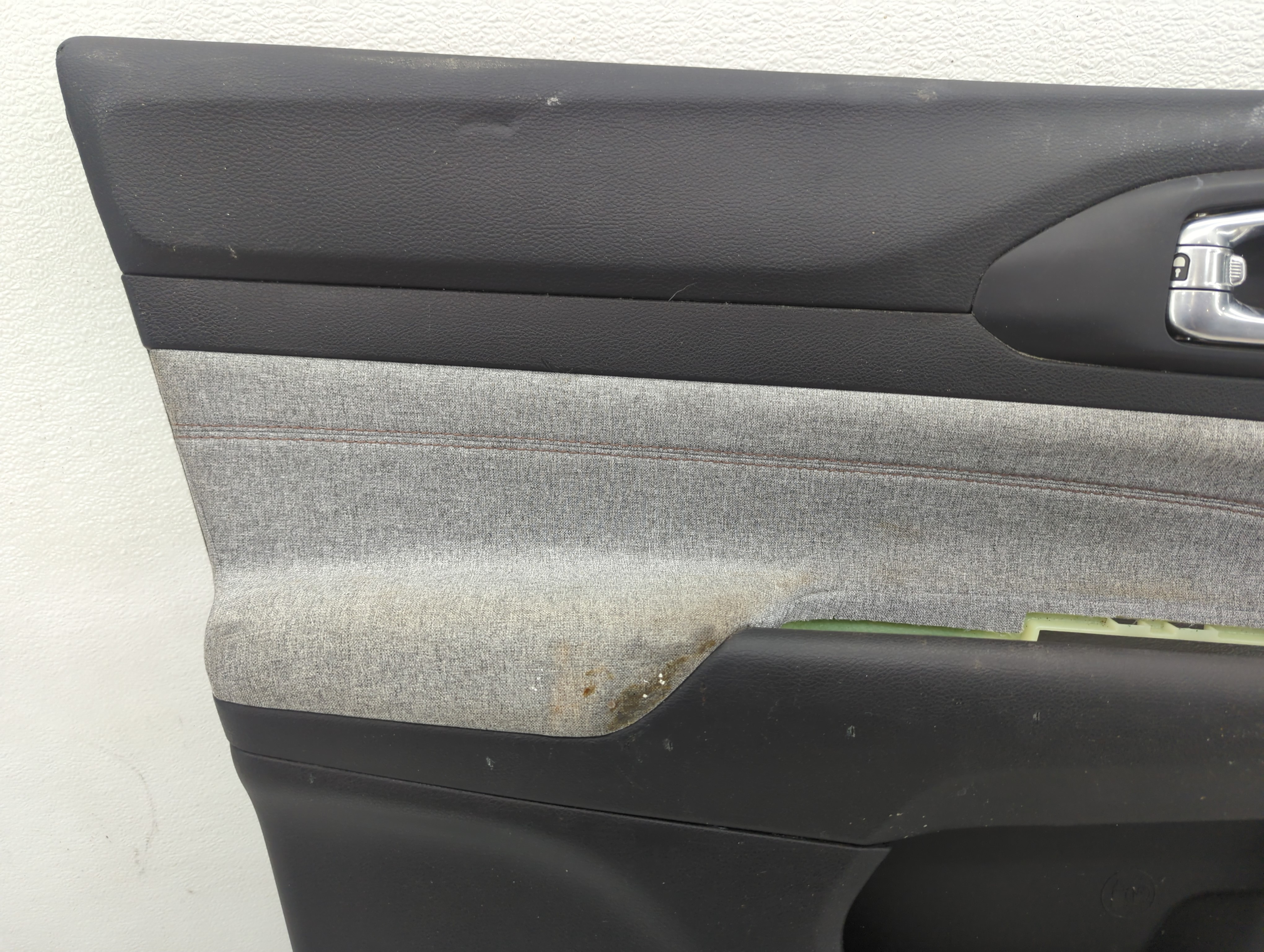 Picture of 2022 Jeep Compass Front Left Driver Interior Door Panel Trim 840655